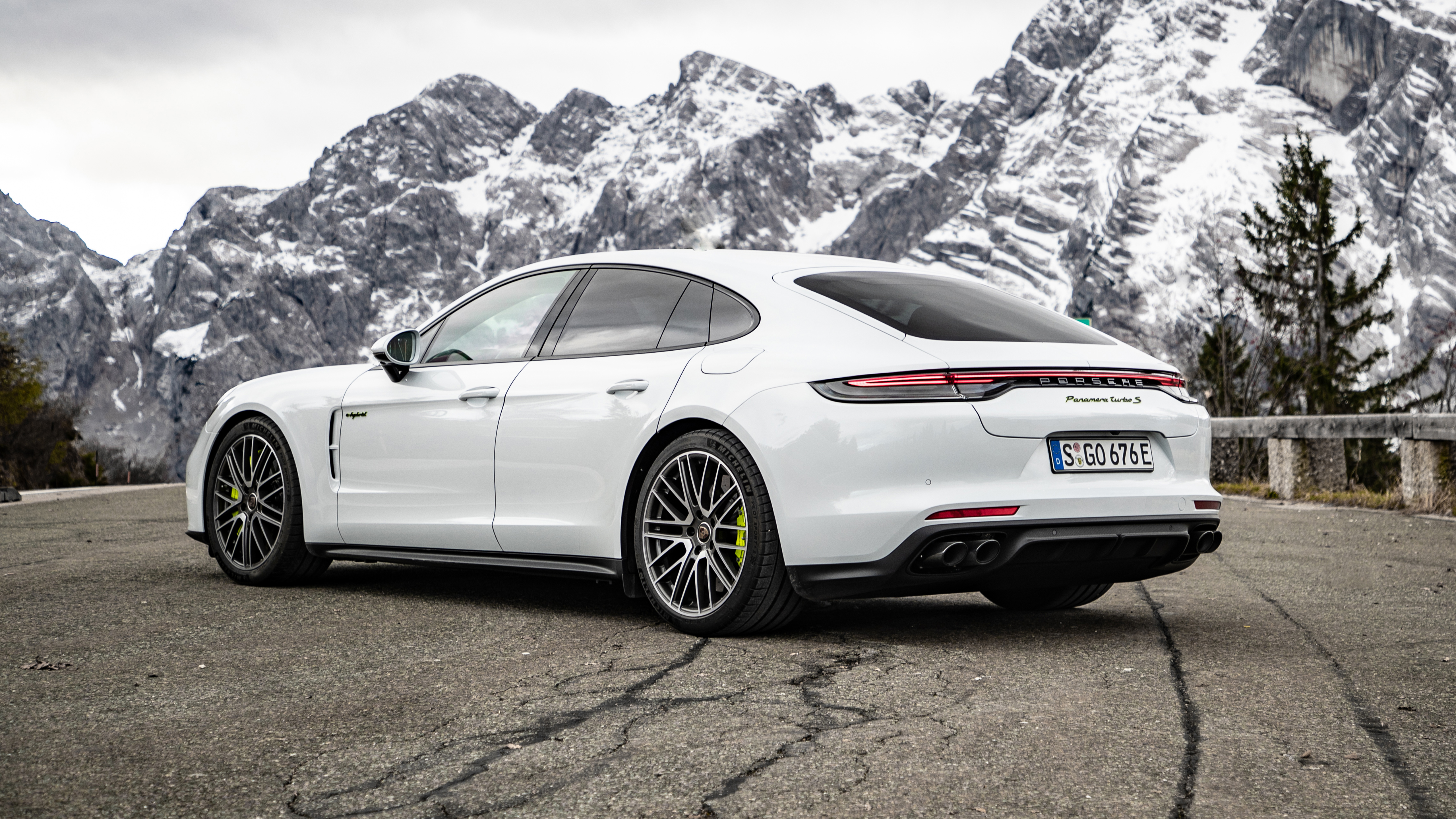 Panamera Turbo Wallpapers