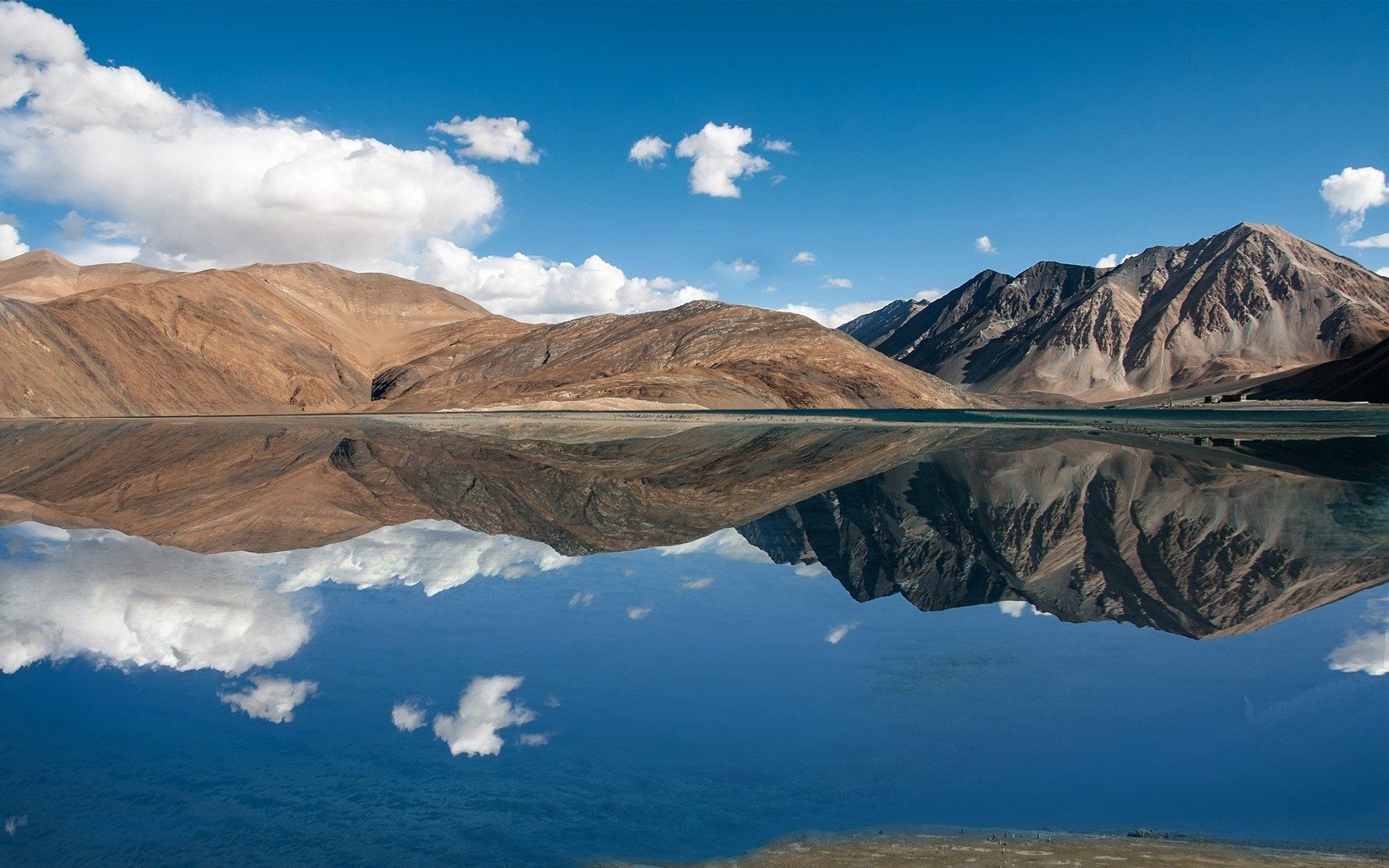 Pangong Lake Wallpapers