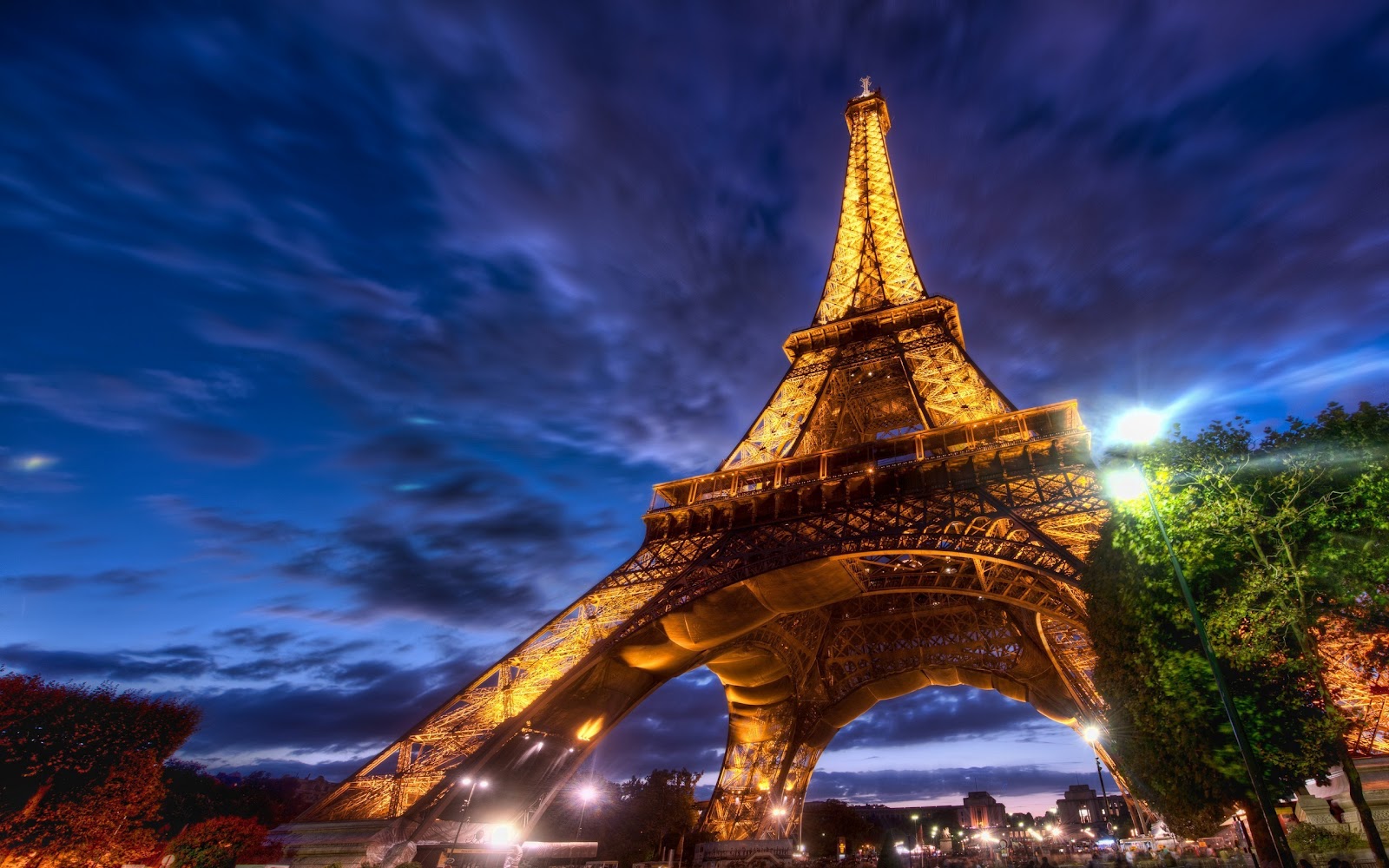 Paris Desktops Wallpapers