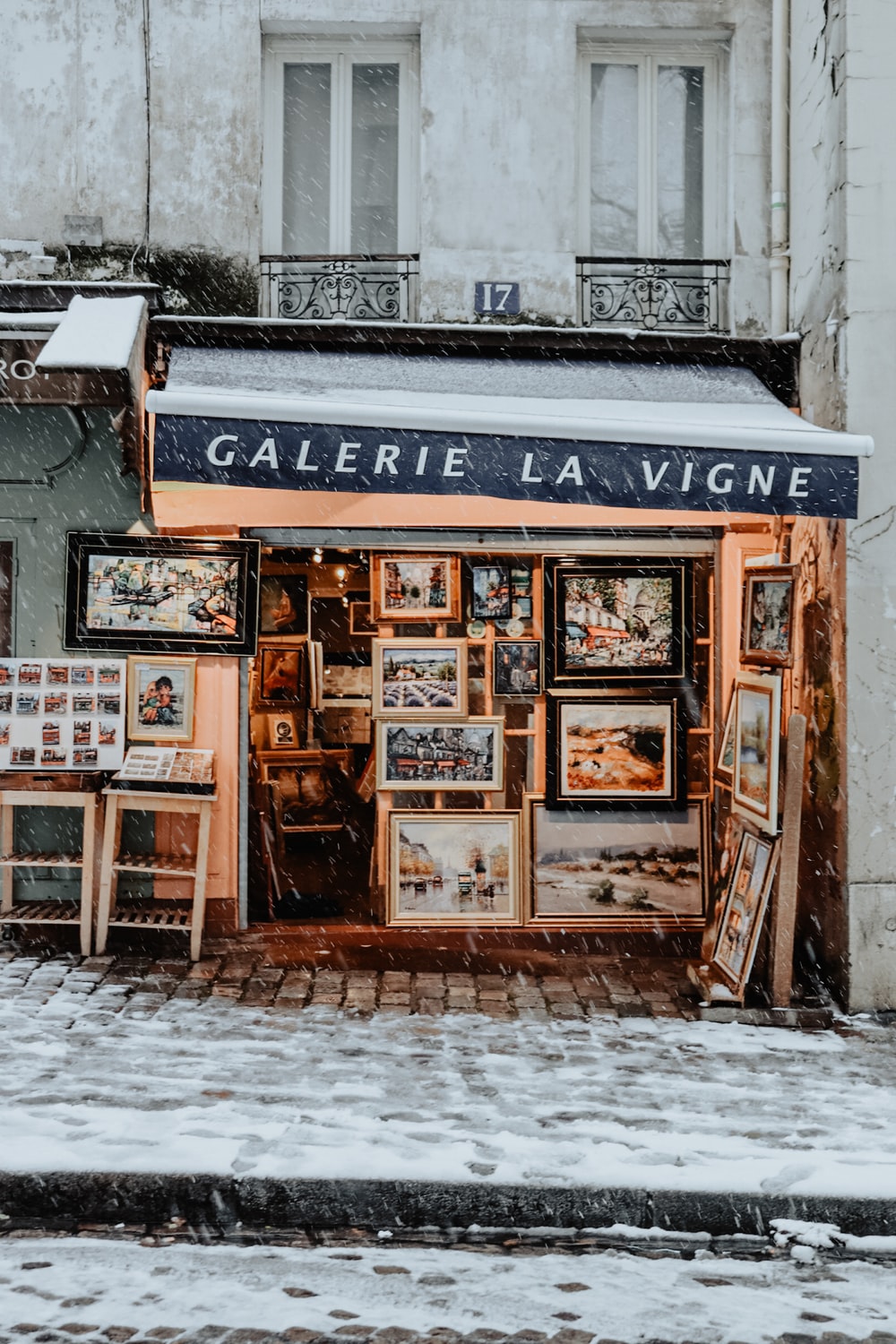 Paris Snow Wallpapers