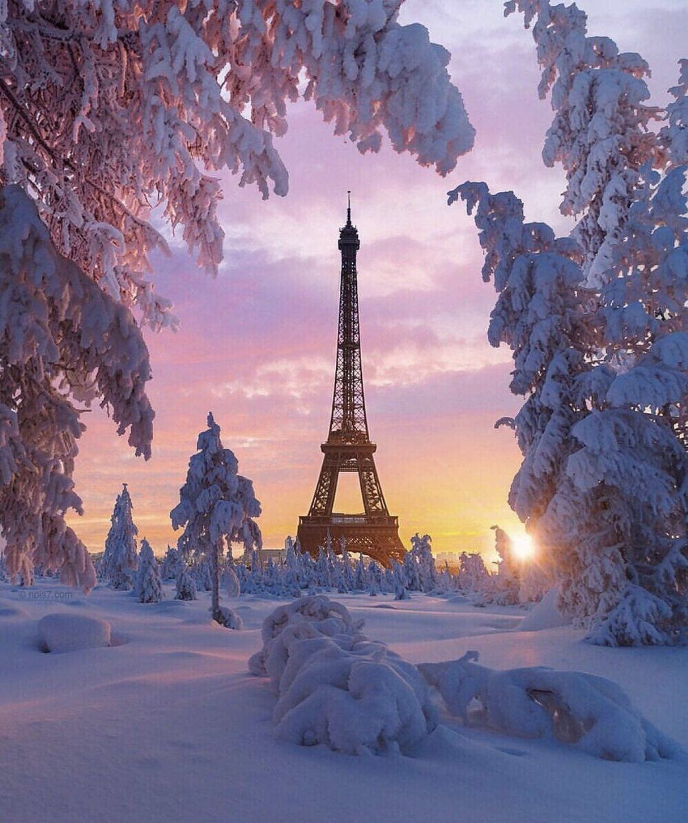 Paris Snow Wallpapers