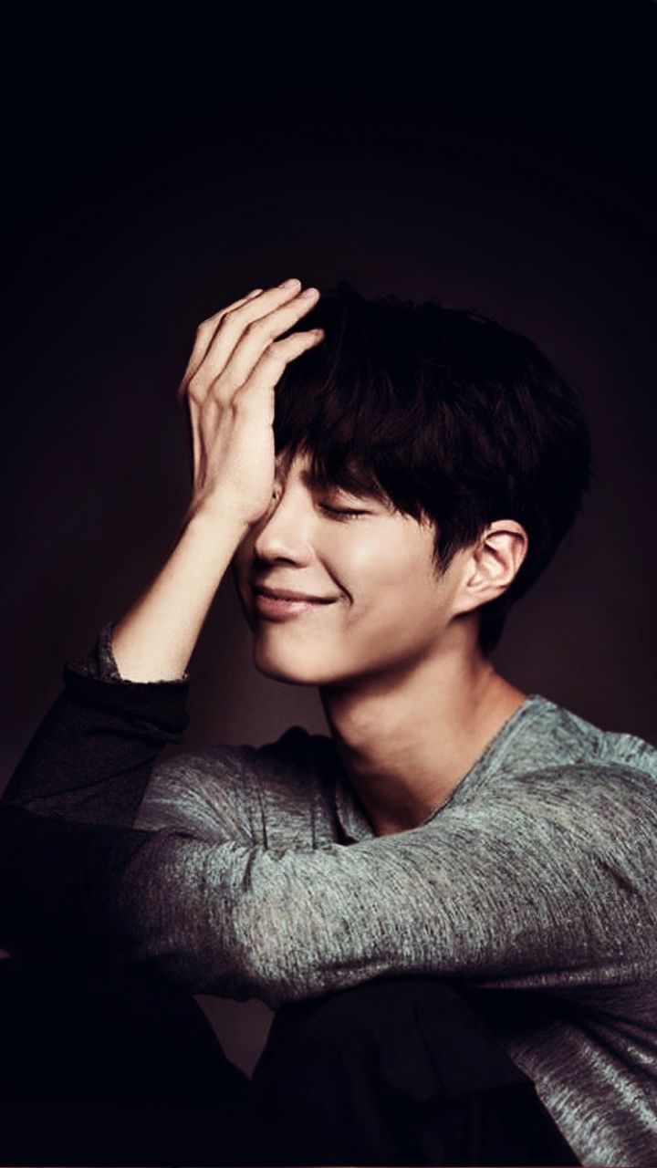 Park Bo Gum Wallpapers