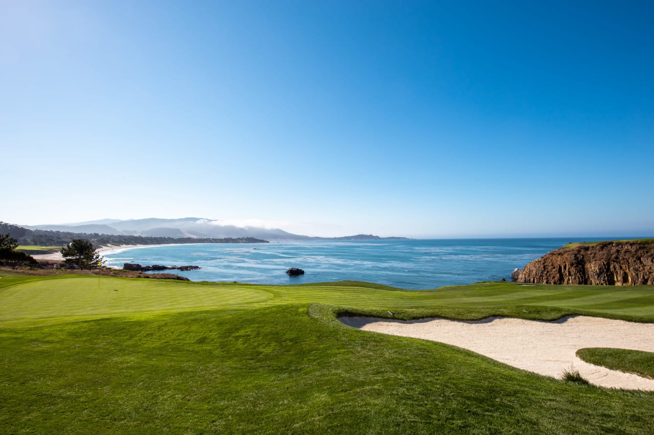 Pebble Beach Background