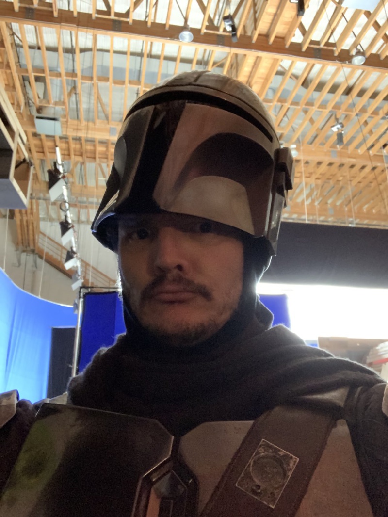 Pedro Pascal The Mandalorian 2 Wallpapers