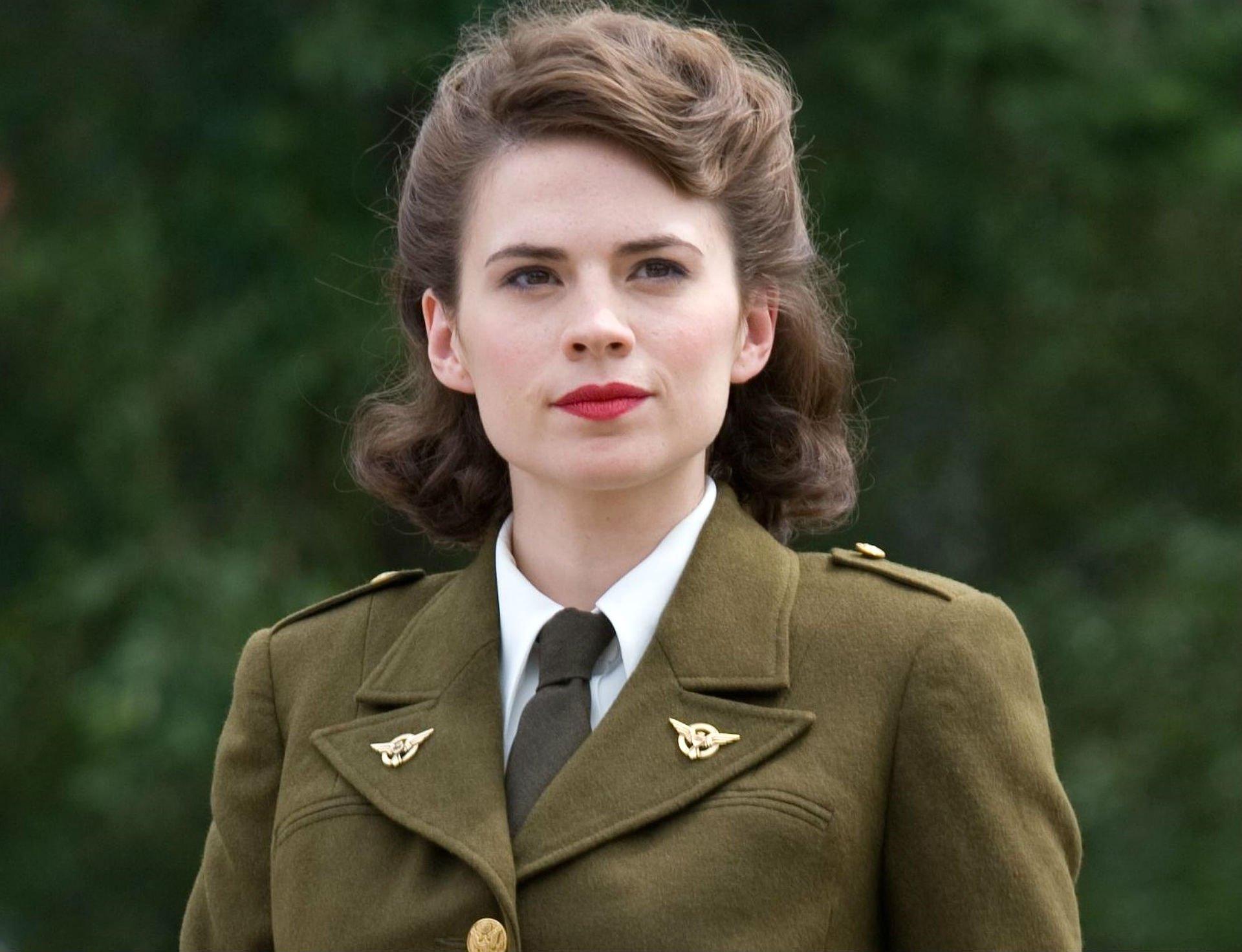 Peggy Carter As Captain America Wallpapers