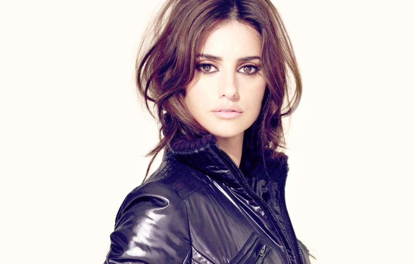 Penelope Cruz  Spanish Actress And Model Wallpapers