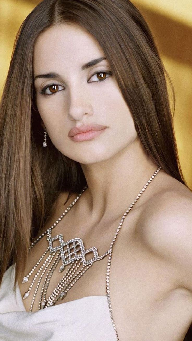 Penelope Cruz  Spanish And Model Wallpapers