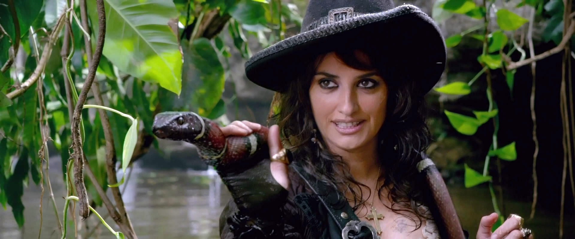 Penelope Cruz In Pirates Of The Caribbean Wallpapers