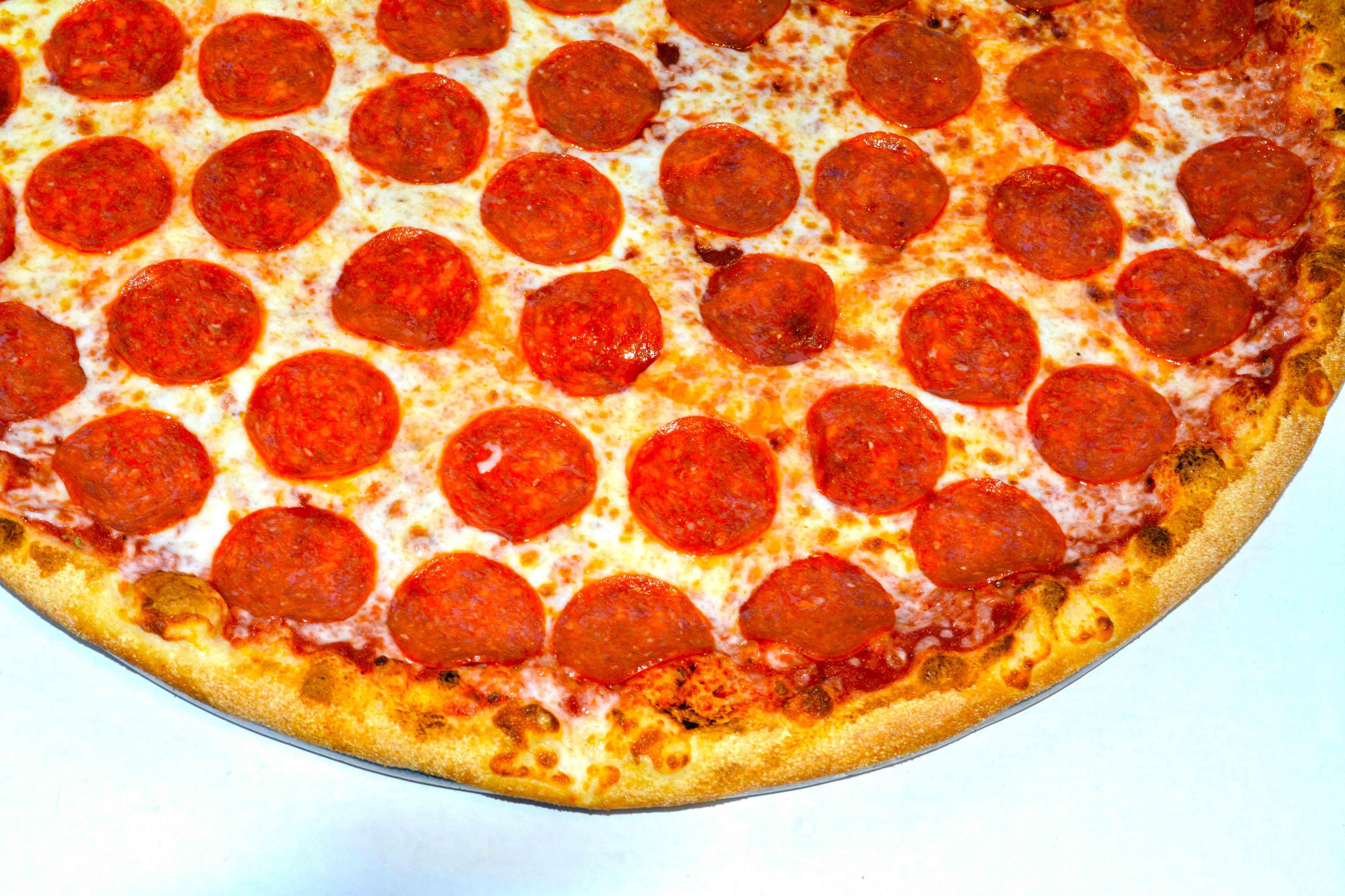 Pepperoni Pizza Wallpapers