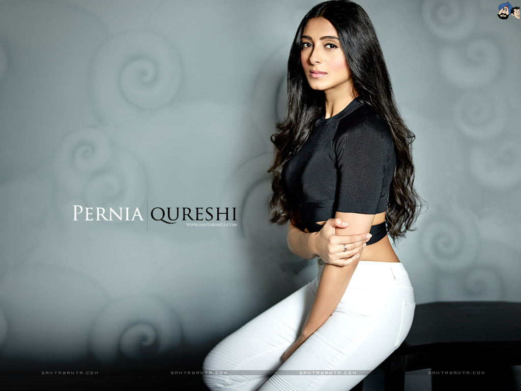 Pernia Qureshi Wallpapers