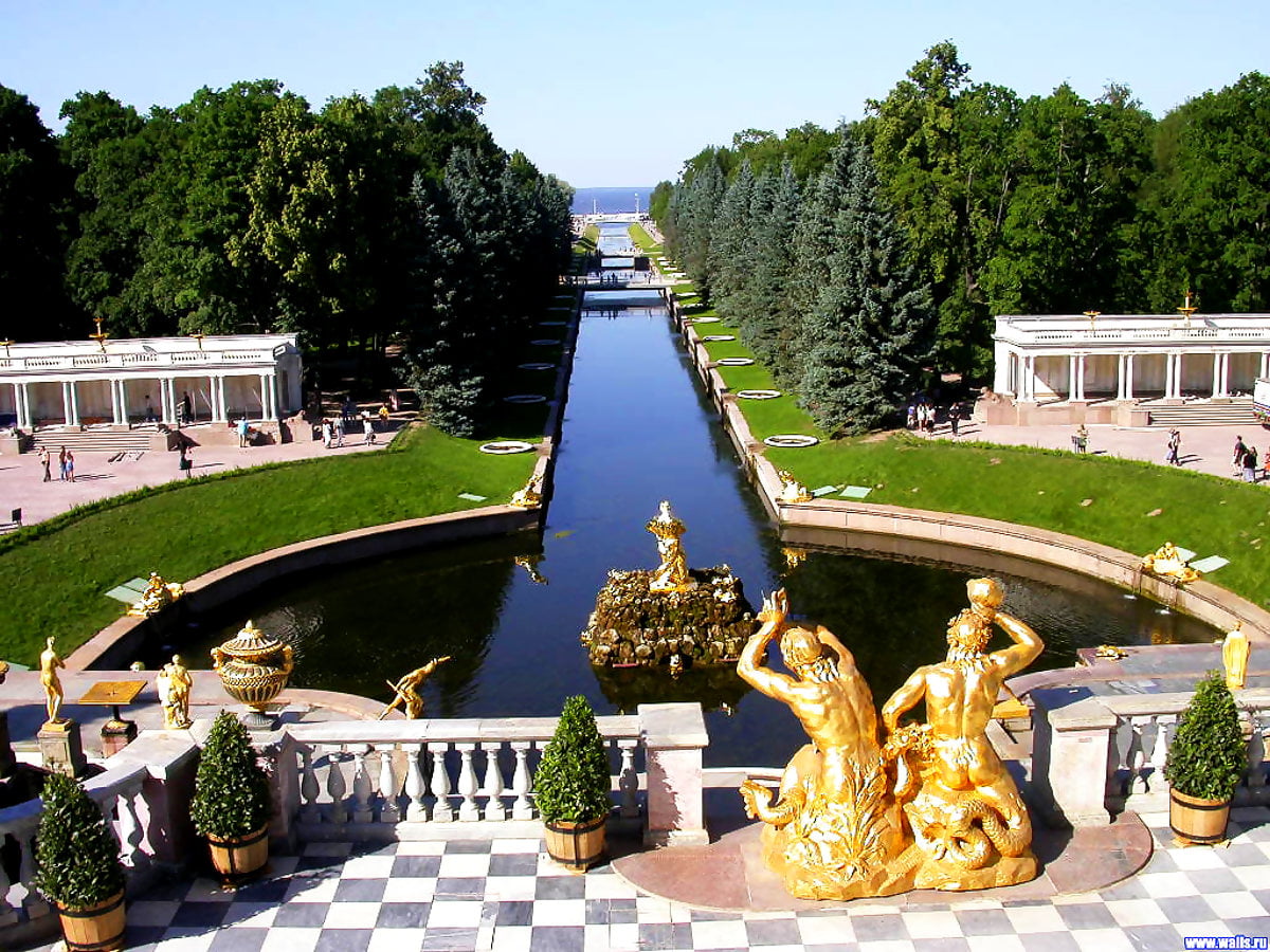 Peterhof Palace Wallpapers