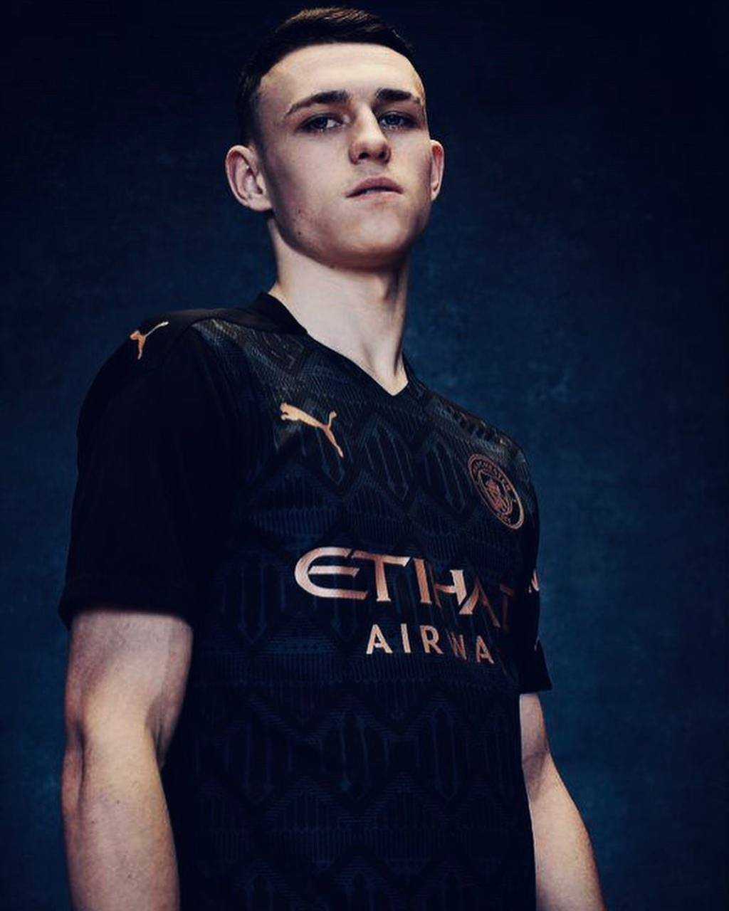 Phil Foden Wallpapers