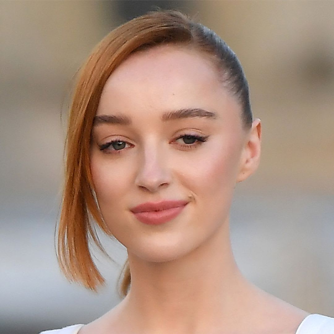 Phoebe Dynevor 2020 Wallpapers