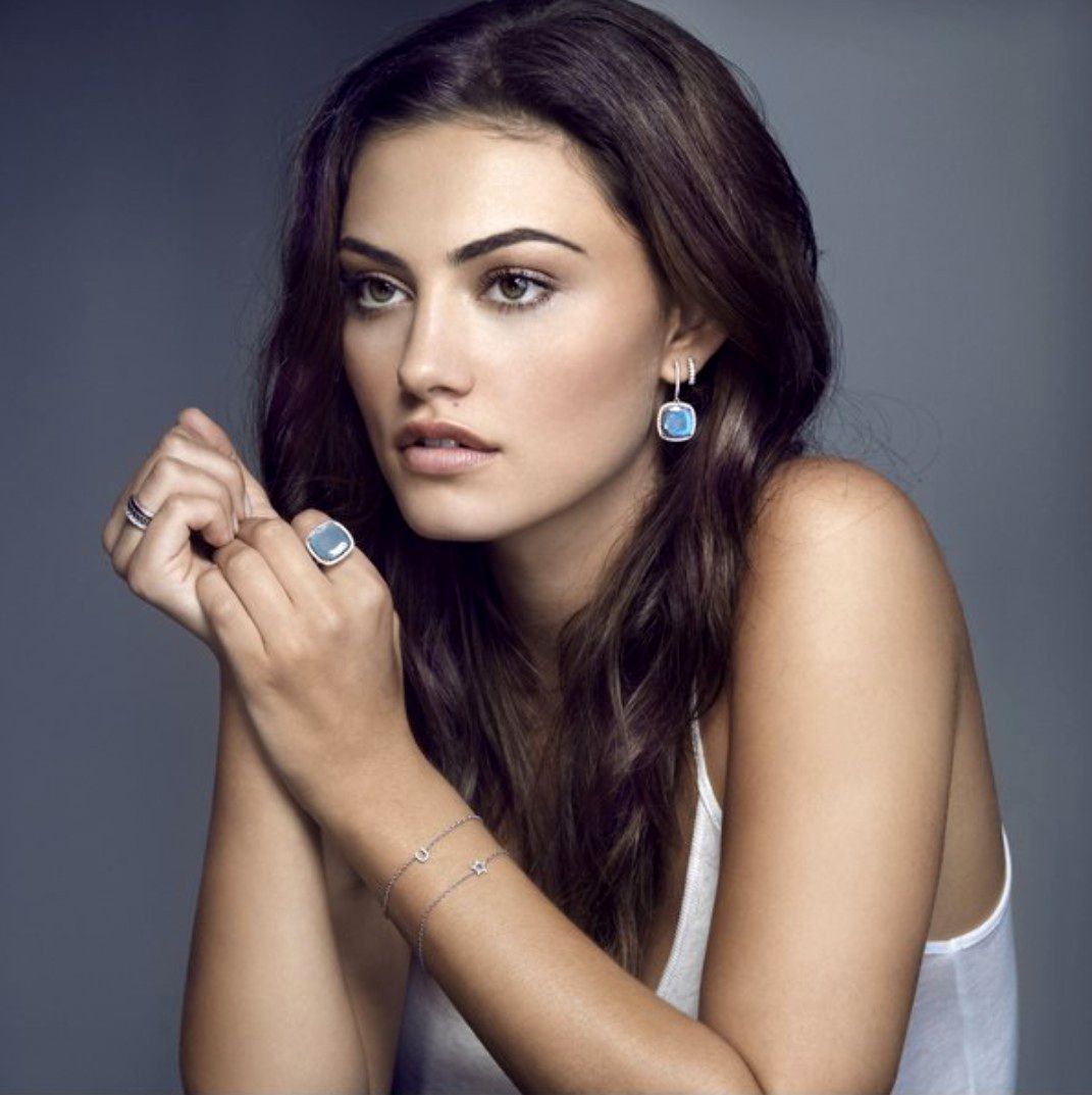 Phoebe Tonkin 2018 Wallpapers