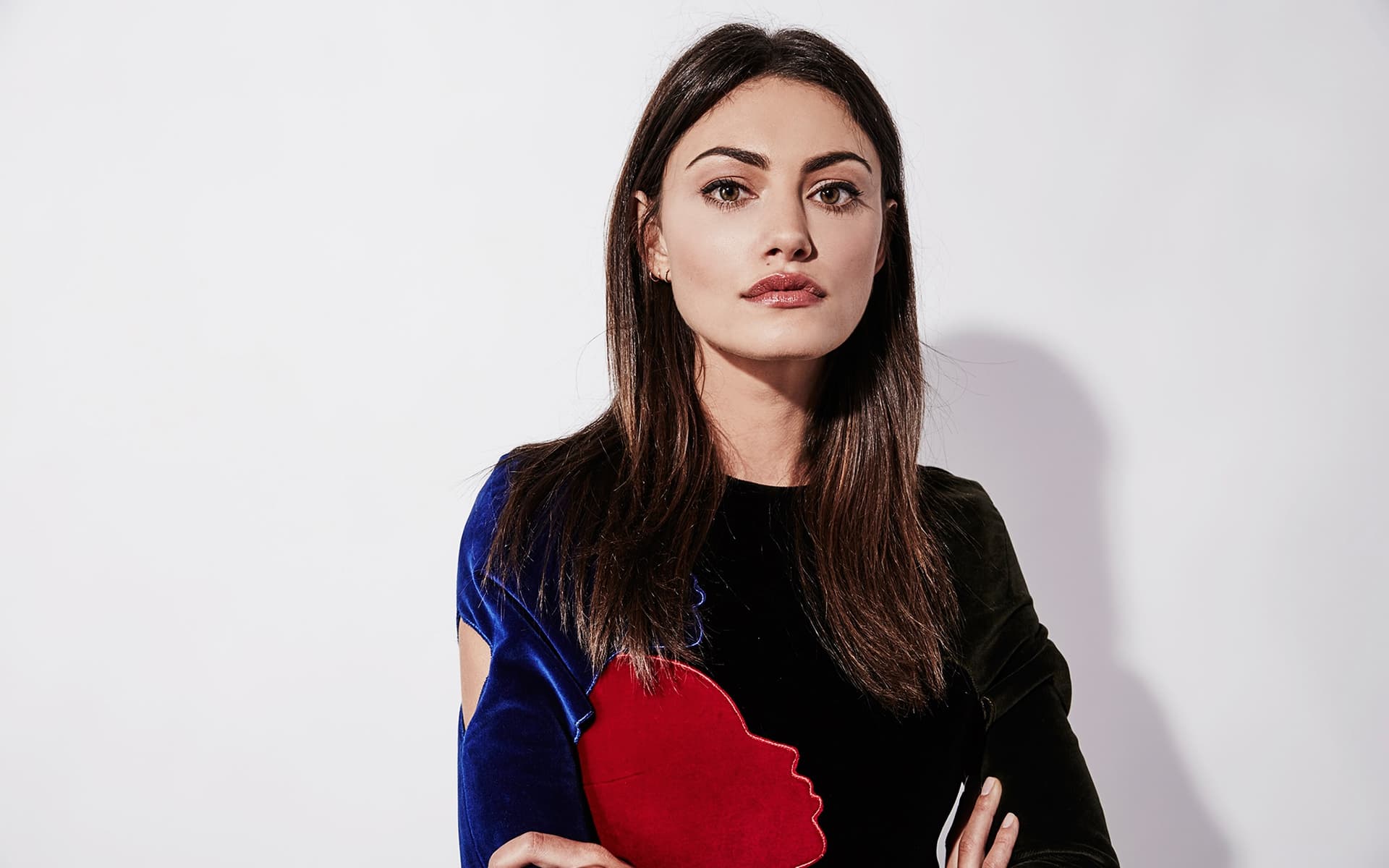 Phoebe Tonkin 2020 Wallpapers