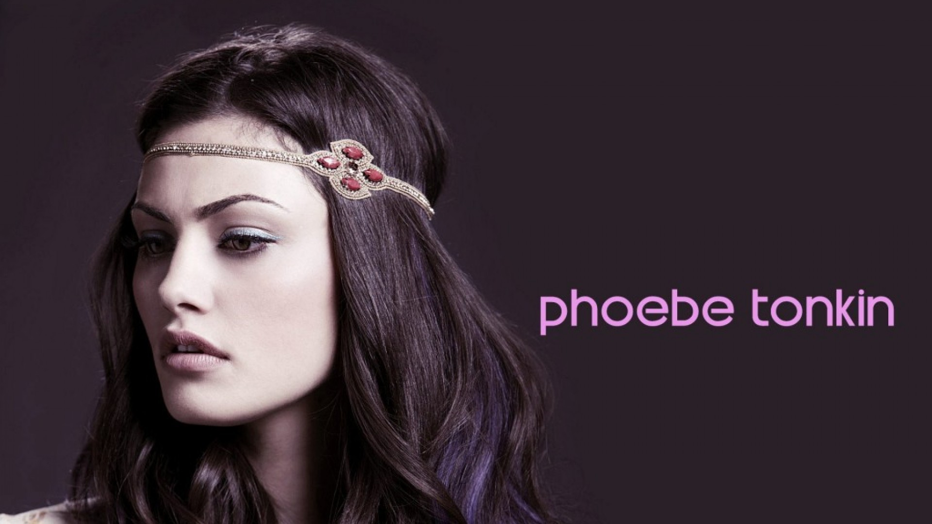 Phoebe Tonkin 2020 Wallpapers