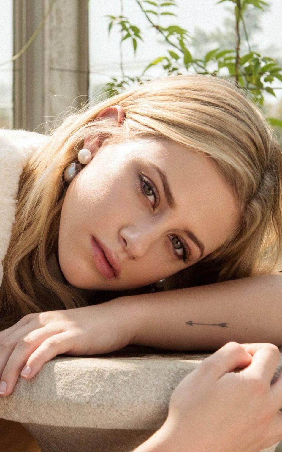 Photoshoot Lili Reinhart 5K Wallpapers