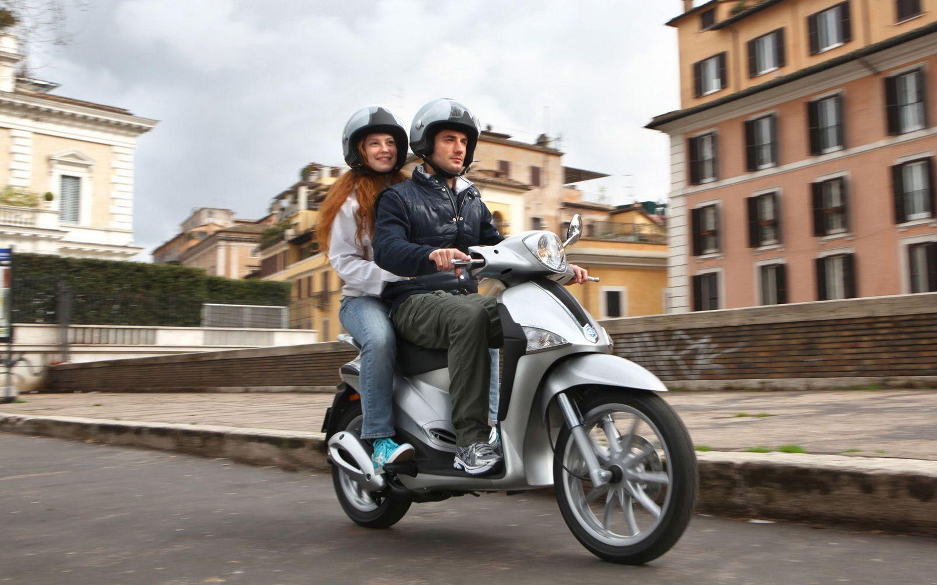 Piaggio Wallpapers