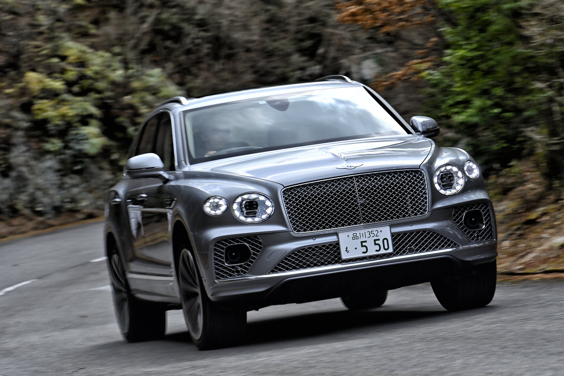 Picture Of A Bentley Truck Wallpapers