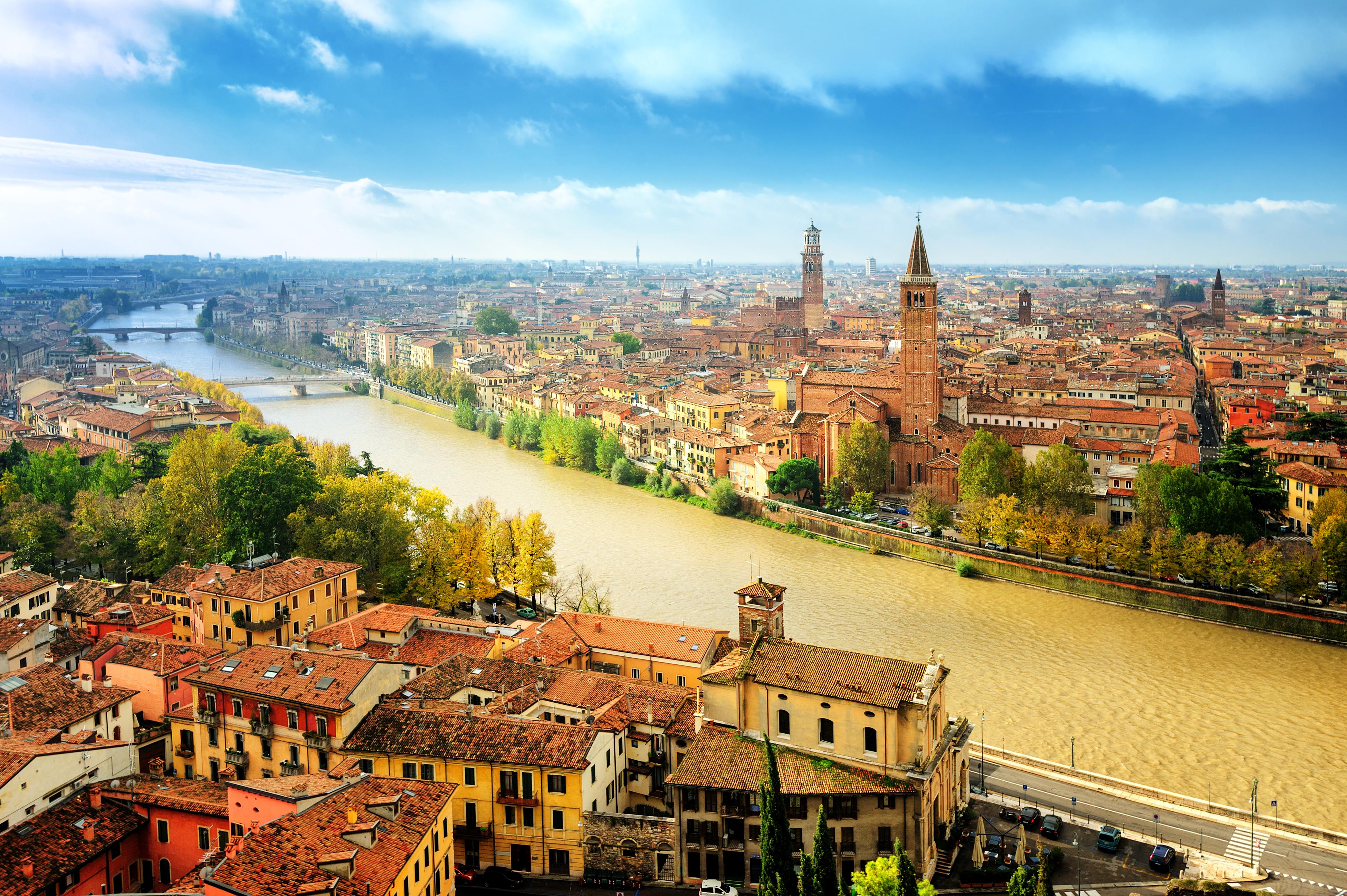 Picture Of Verona Italy Wallpapers