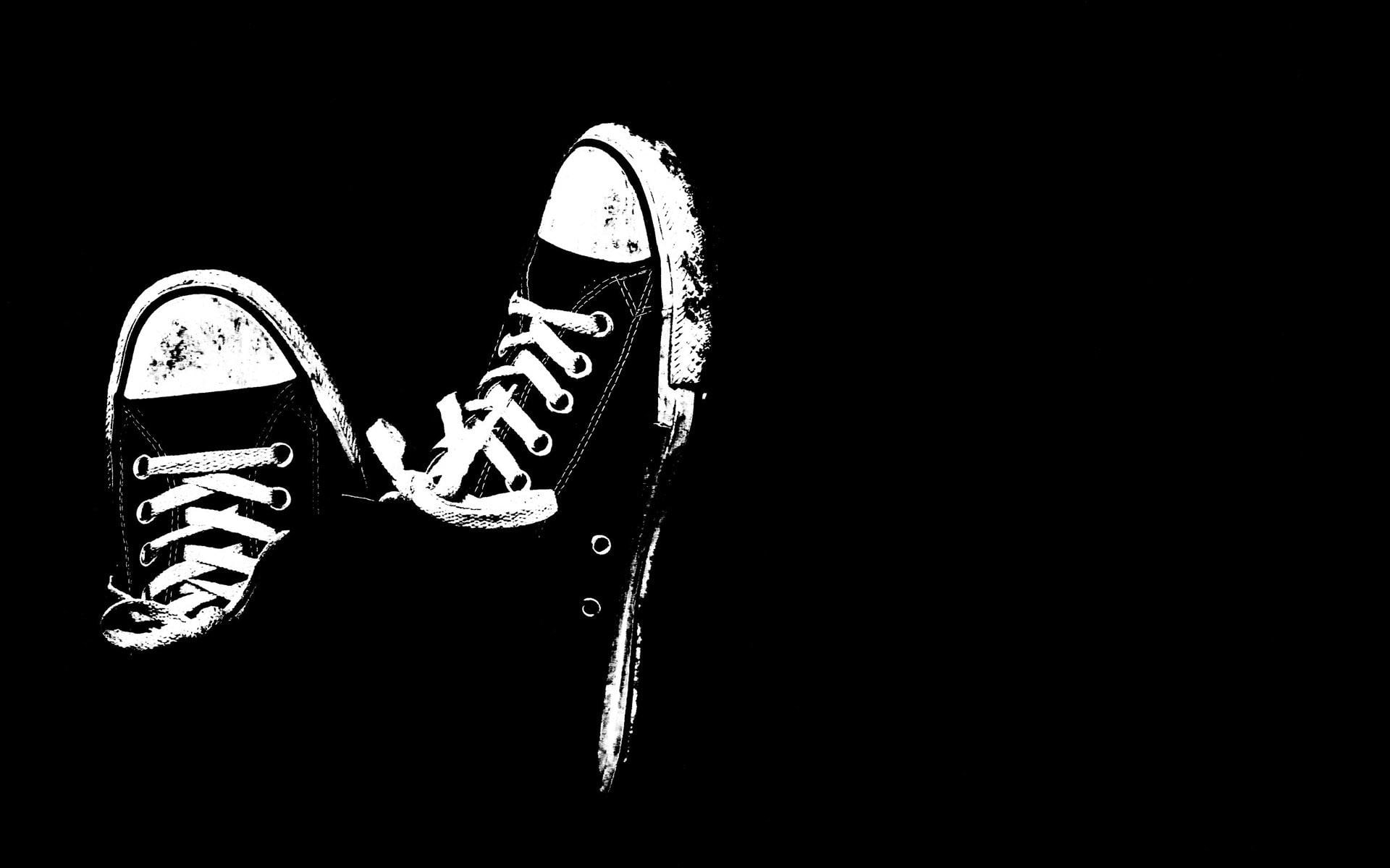 Pictures Of Converses Wallpapers