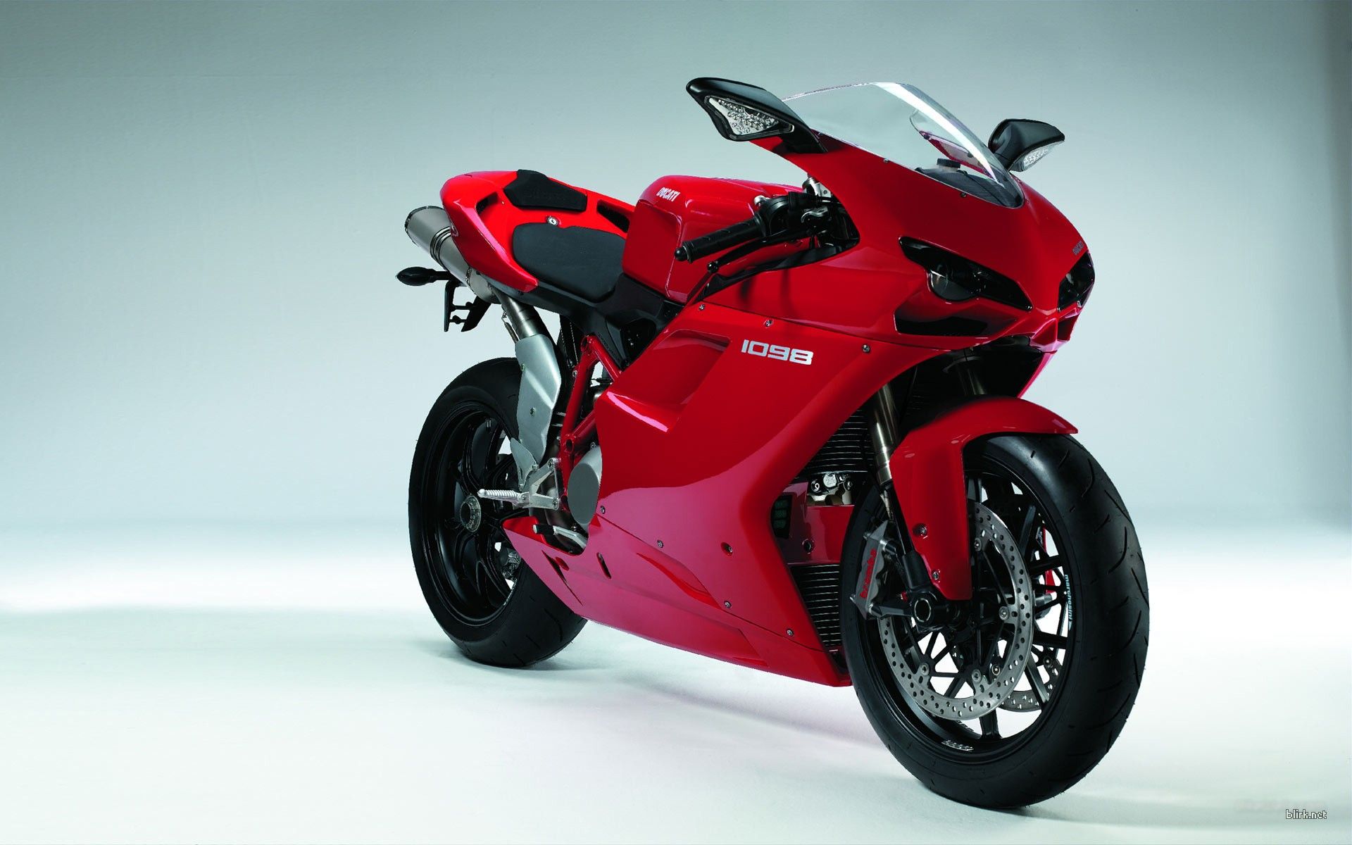 Pictures Of Ducati Motorcycles Wallpapers