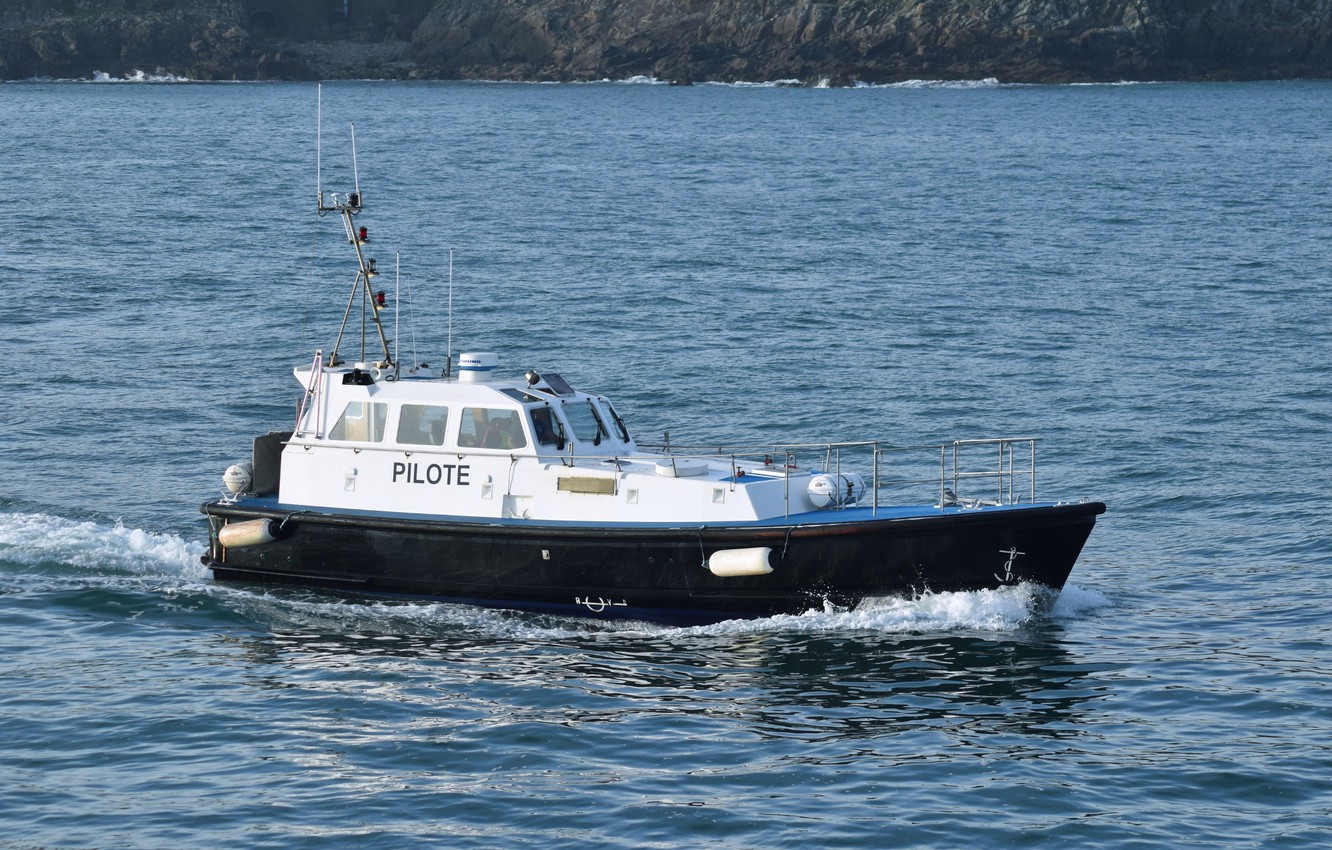 Pilot Boat Wallpapers