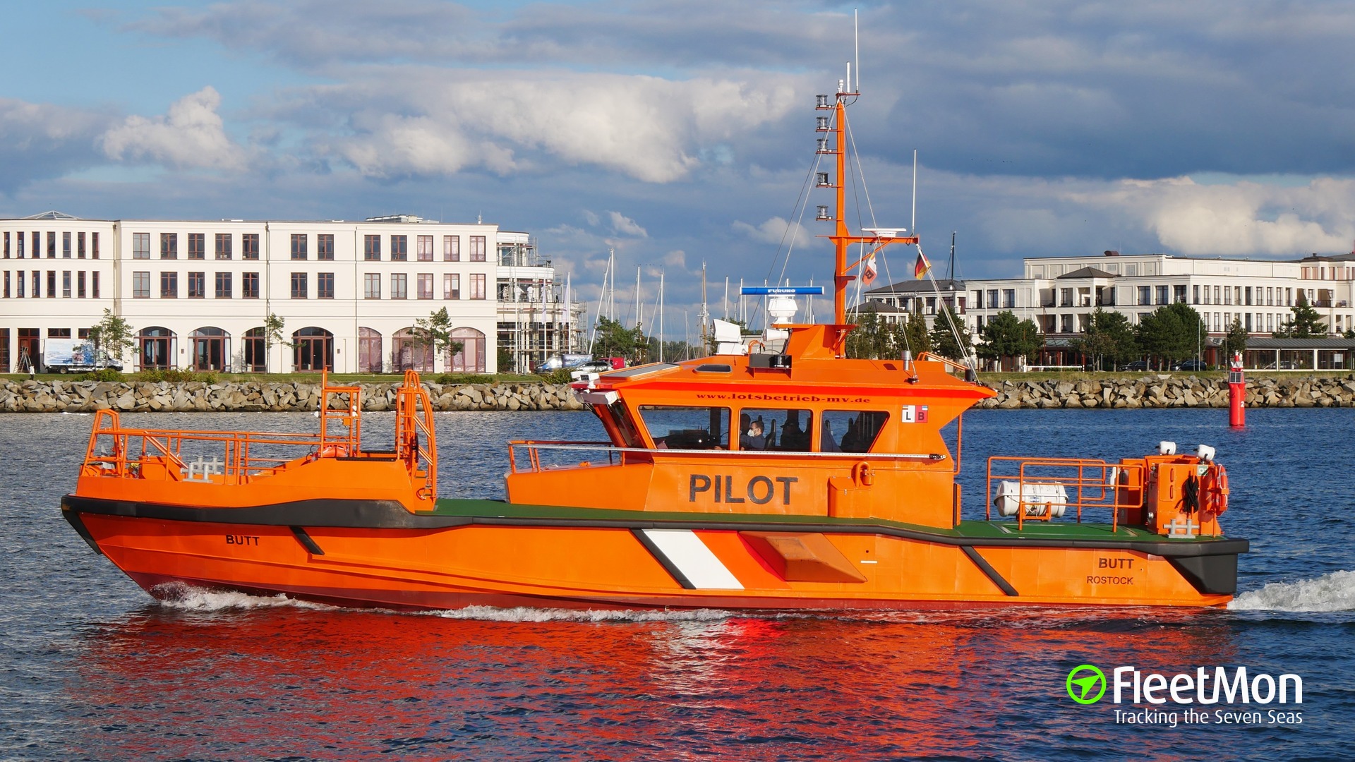 Pilot Boat Wallpapers