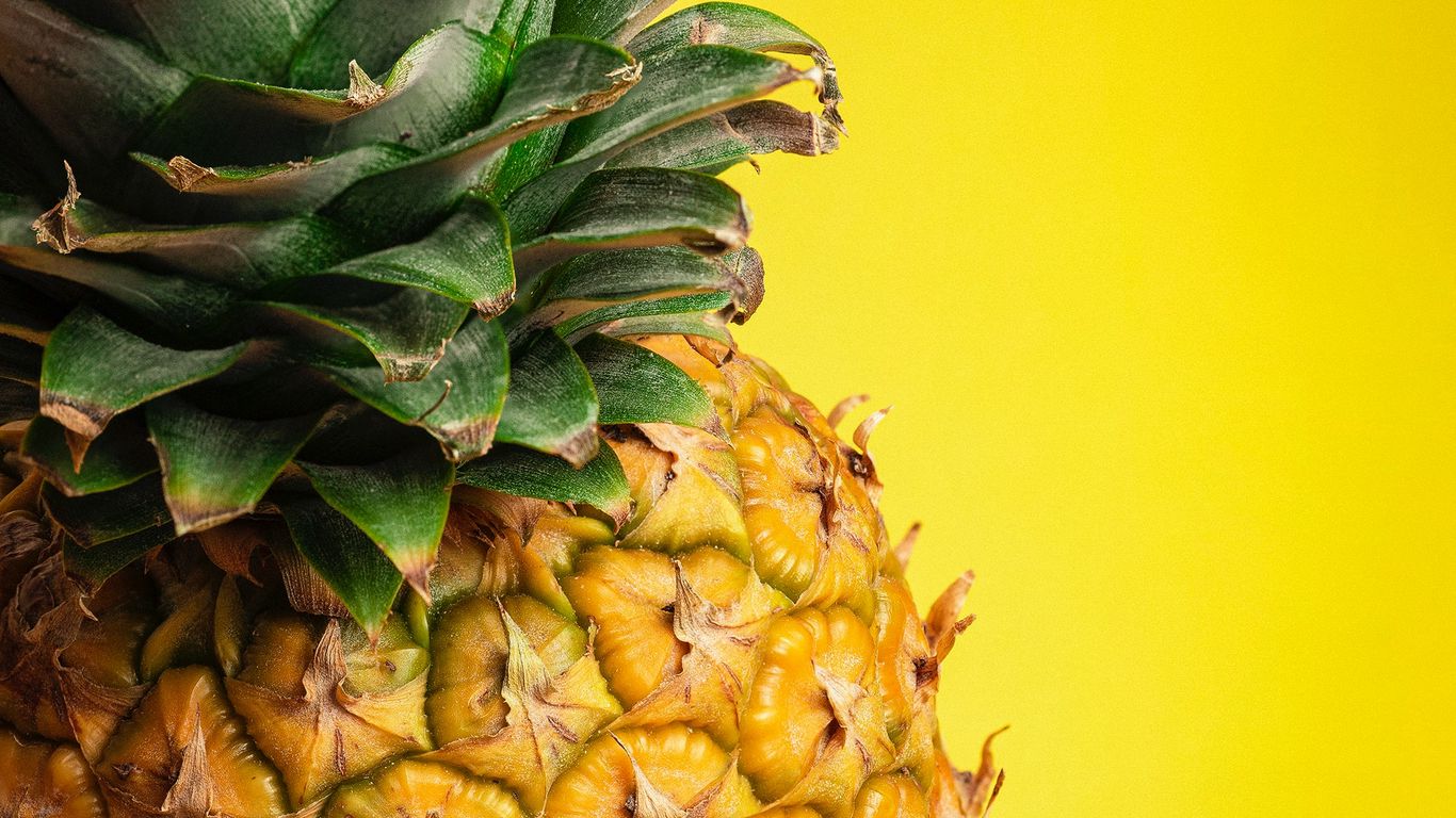 Pineapple Laptop Background