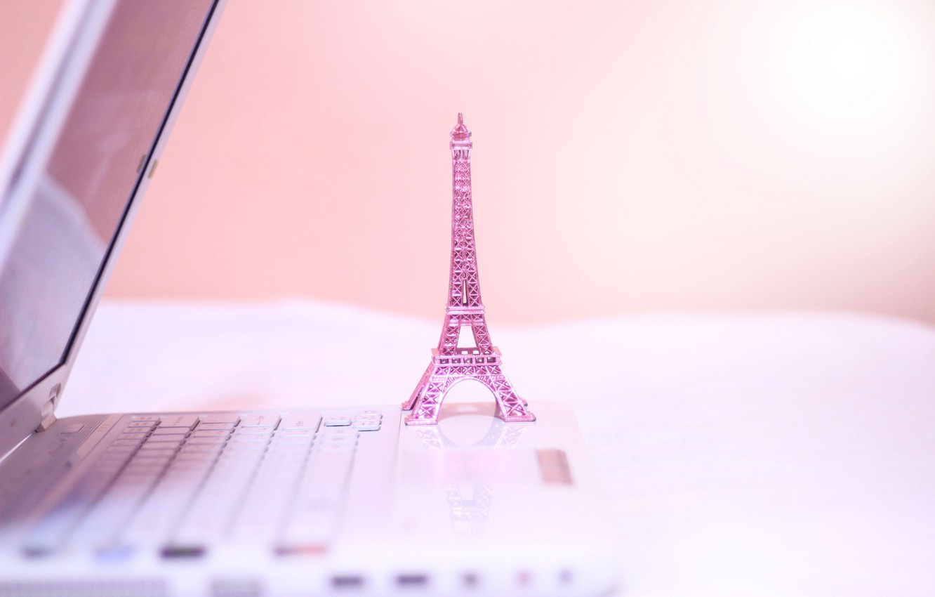 Pink Eiffel Tower Wallpapers