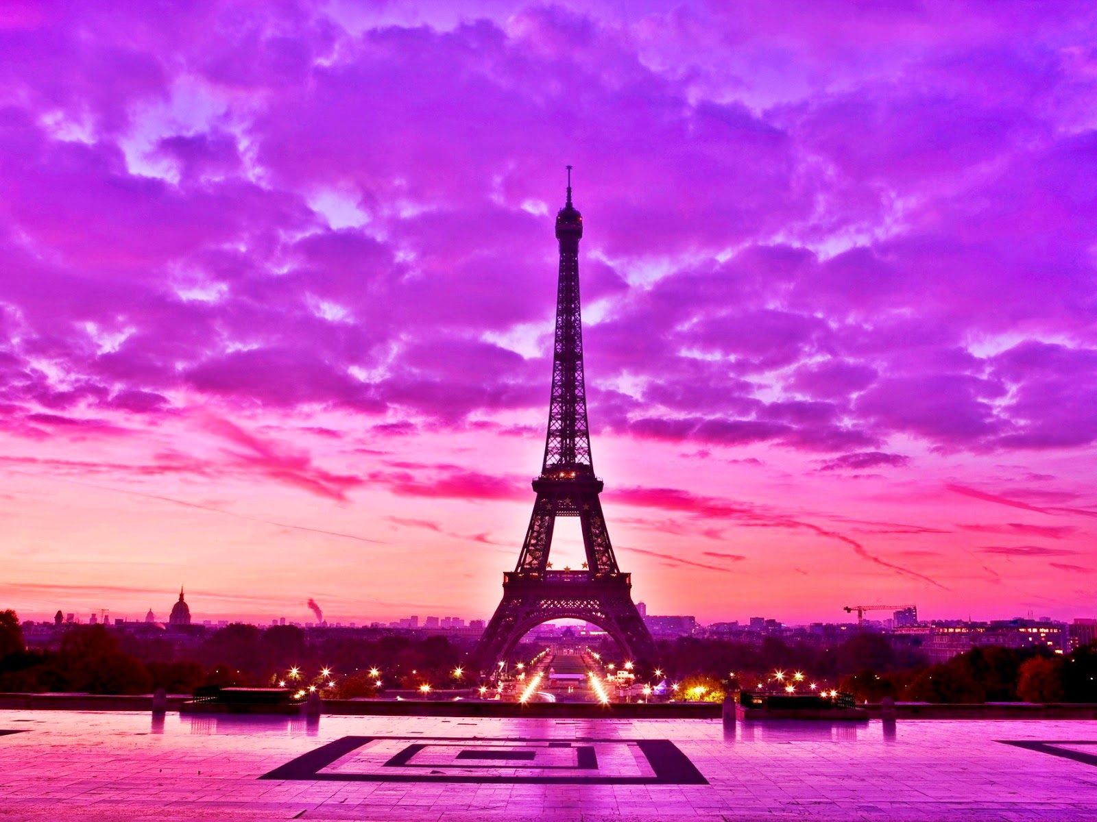 Pink Eiffel Tower Wallpapers