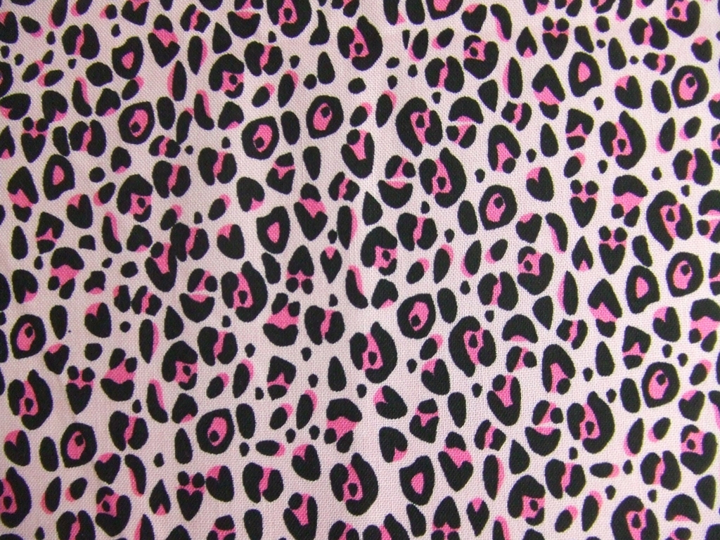 Pink Leopard Wallpapers