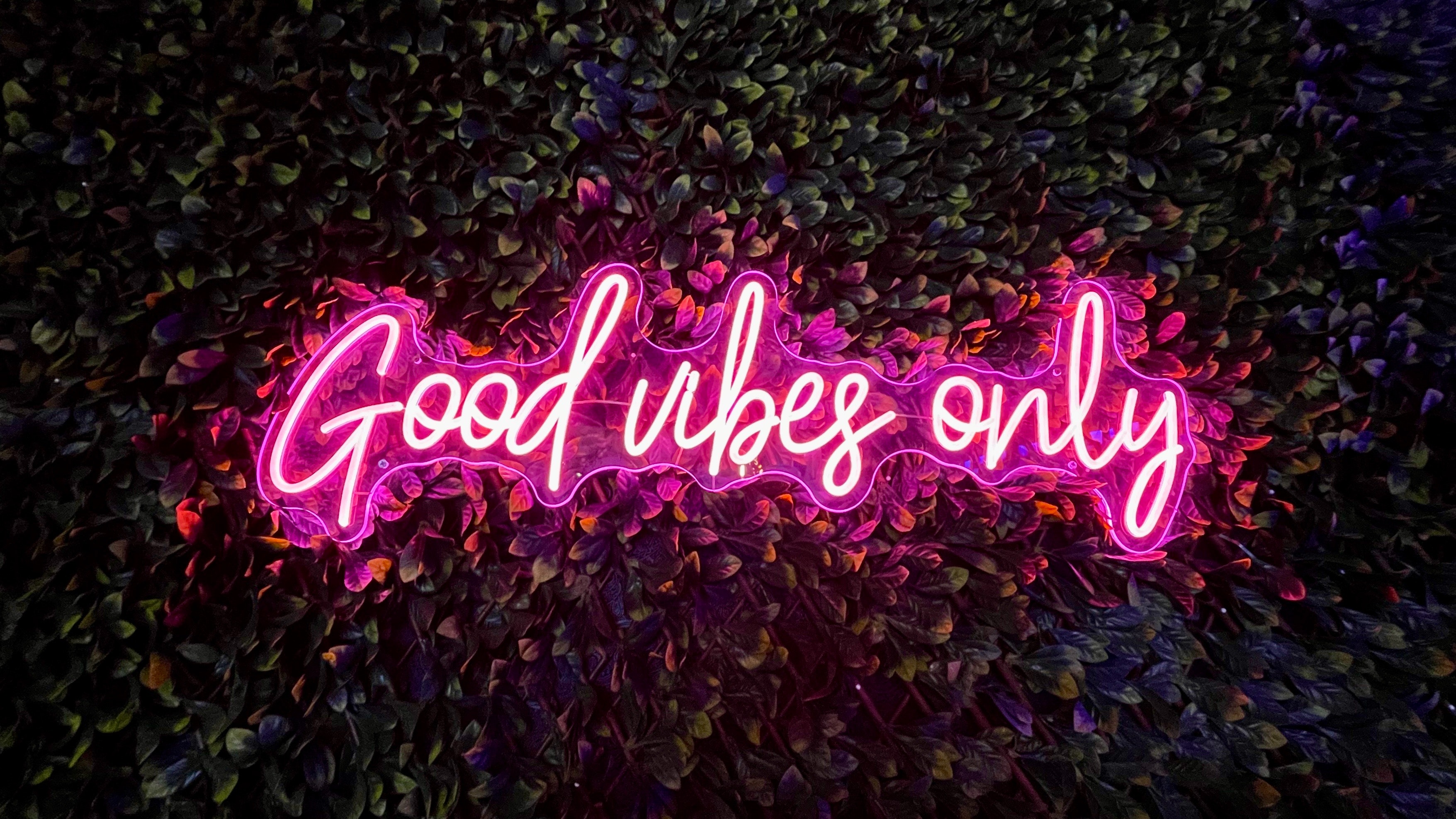 Pink Neon Aesthetic Wallpapers