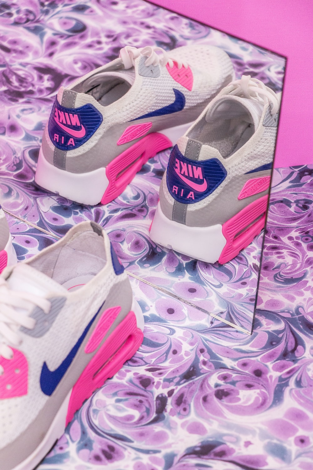 Pink Nike Wallpapers