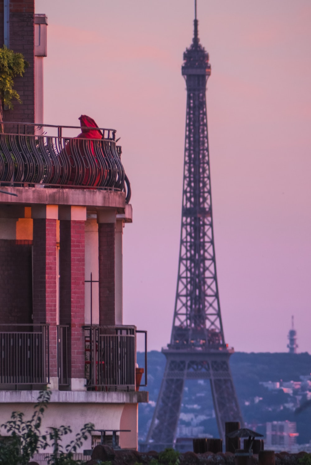 Pink Paris France Wallpapers