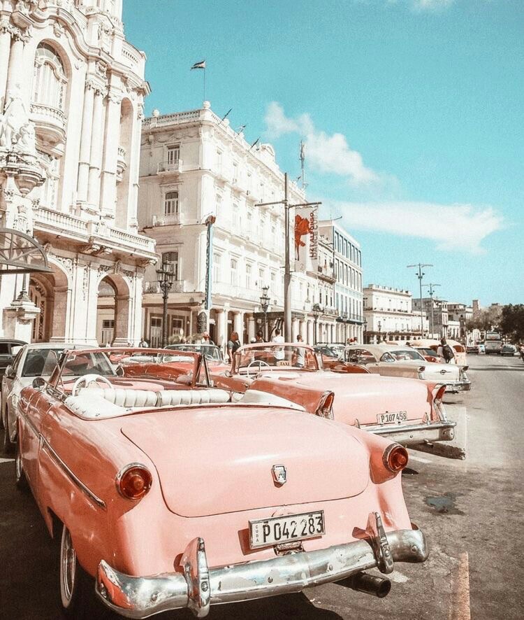 Pink Vintage Car Wallpapers