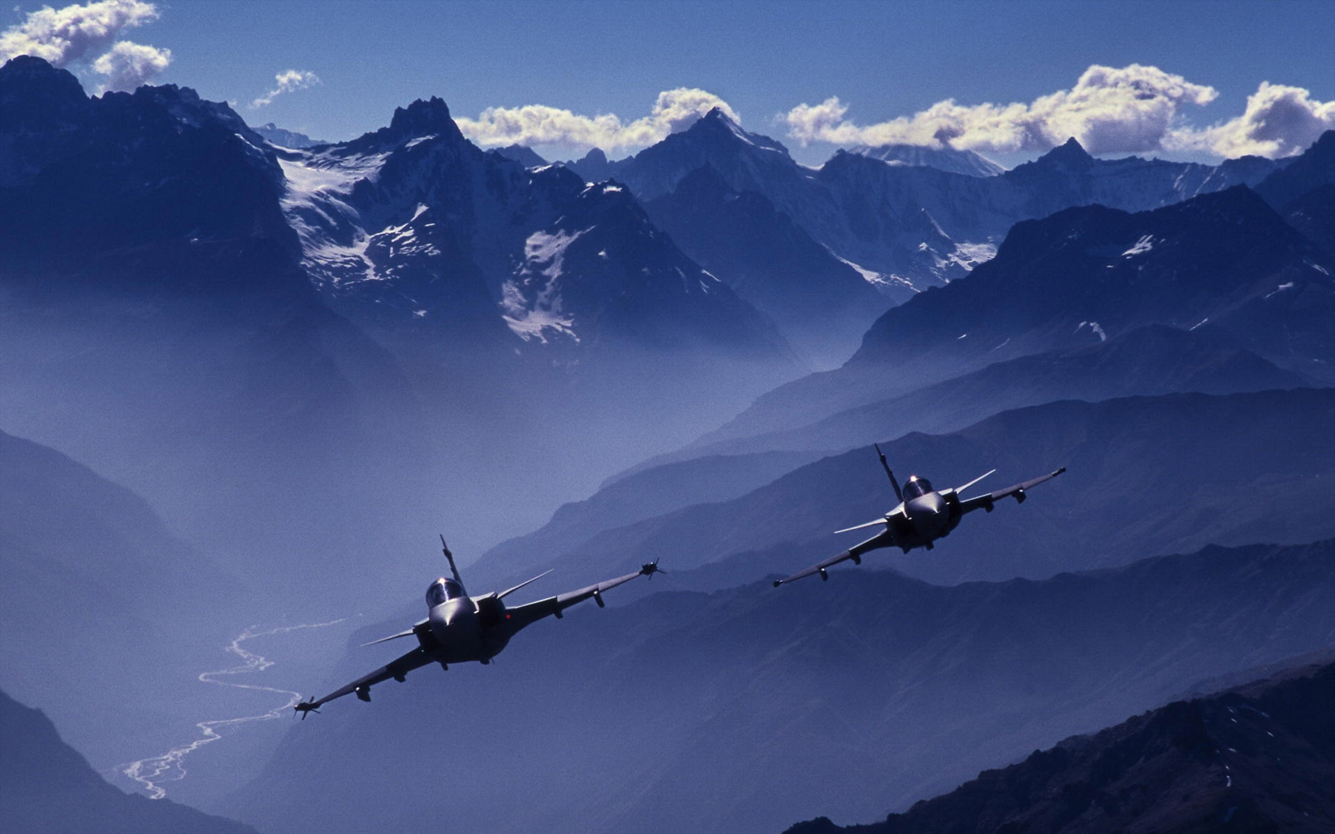 Plane Mountains Wallpapers