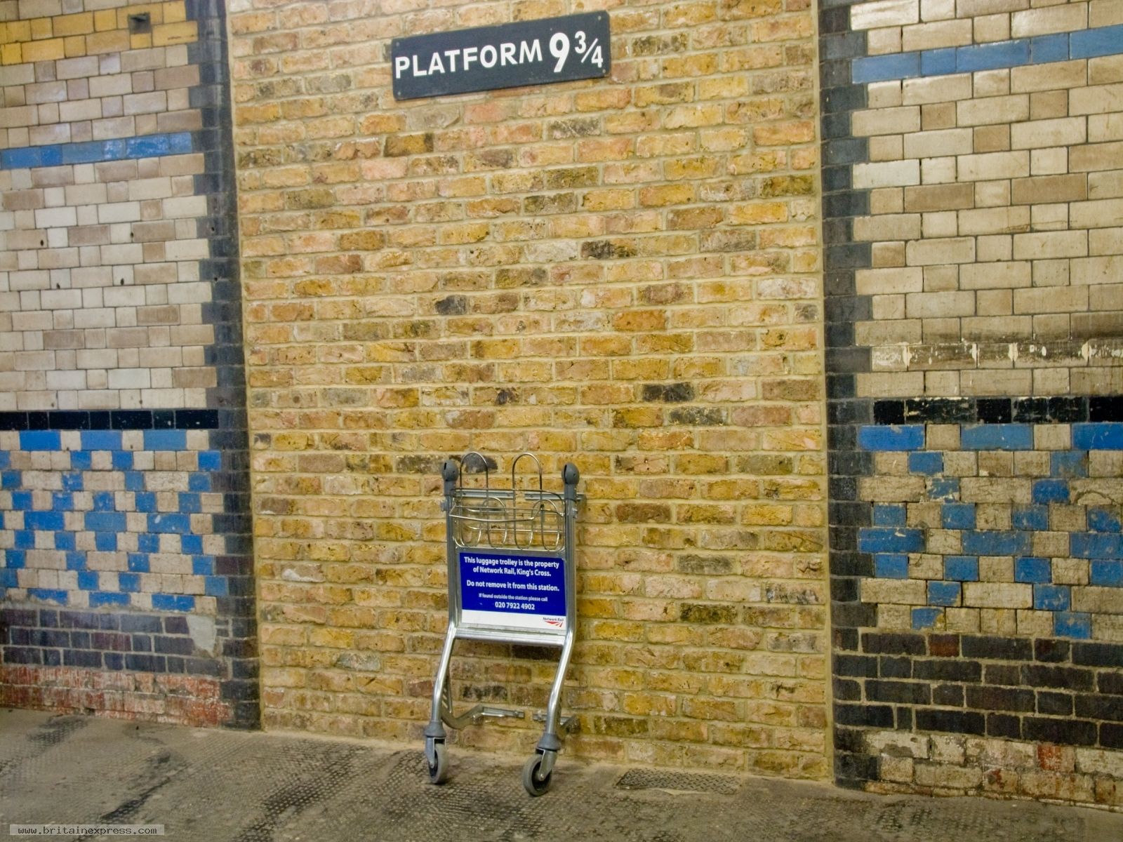 Platform 9 3/4 Wallpapers