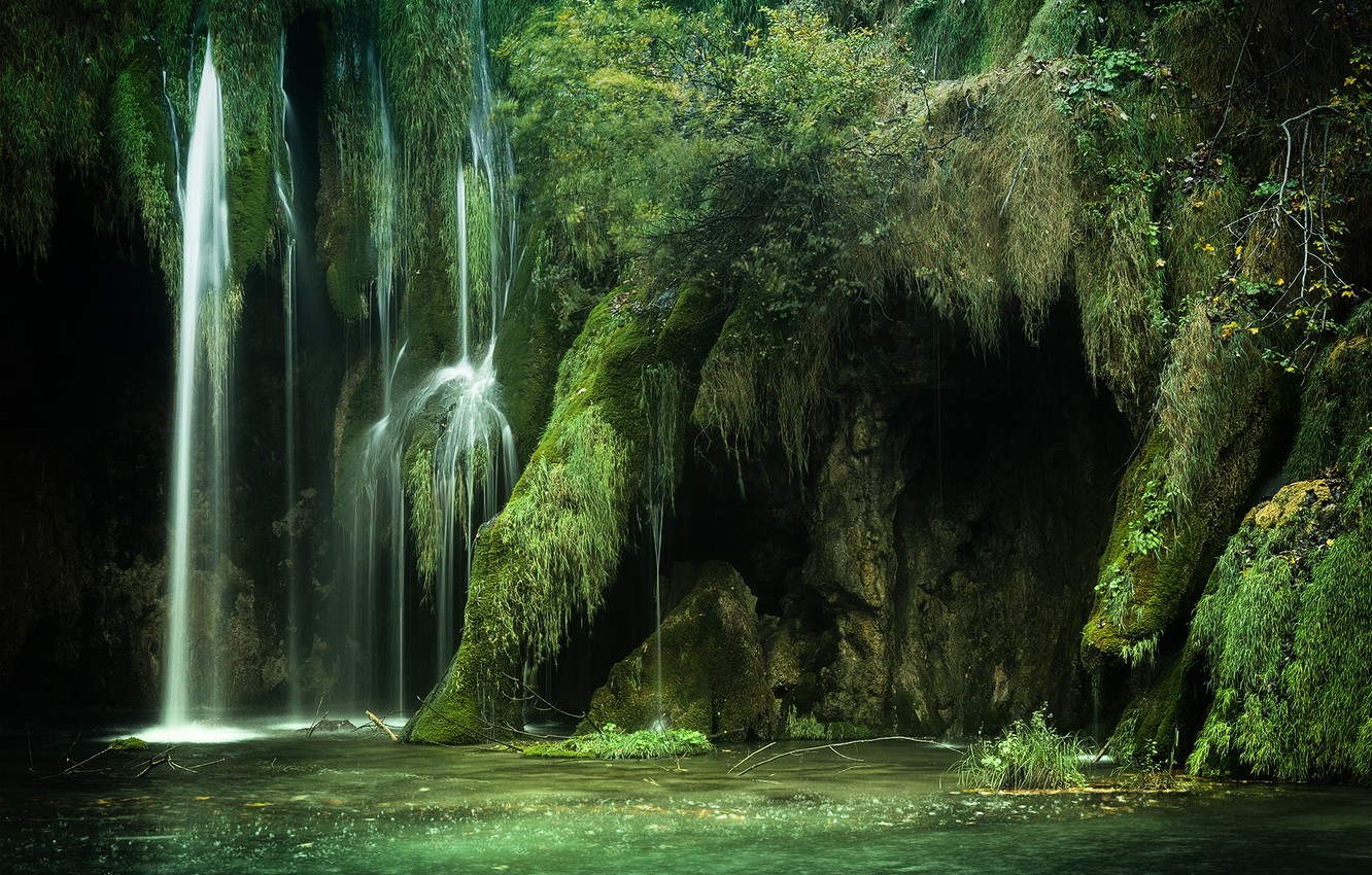 Plitvice Lakes National Park Wallpapers