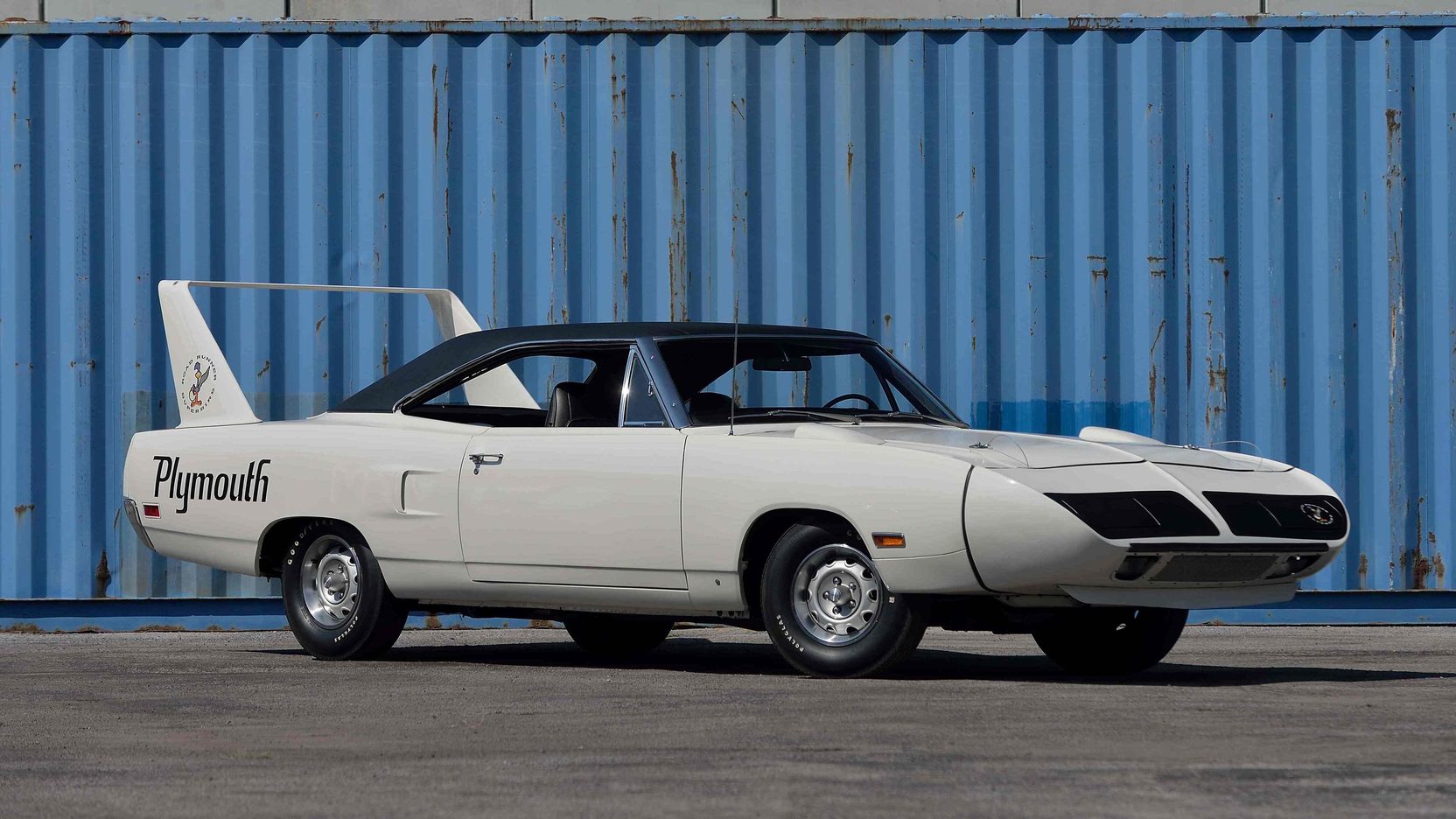 Plymouth Road Runner Superbird Wallpapers