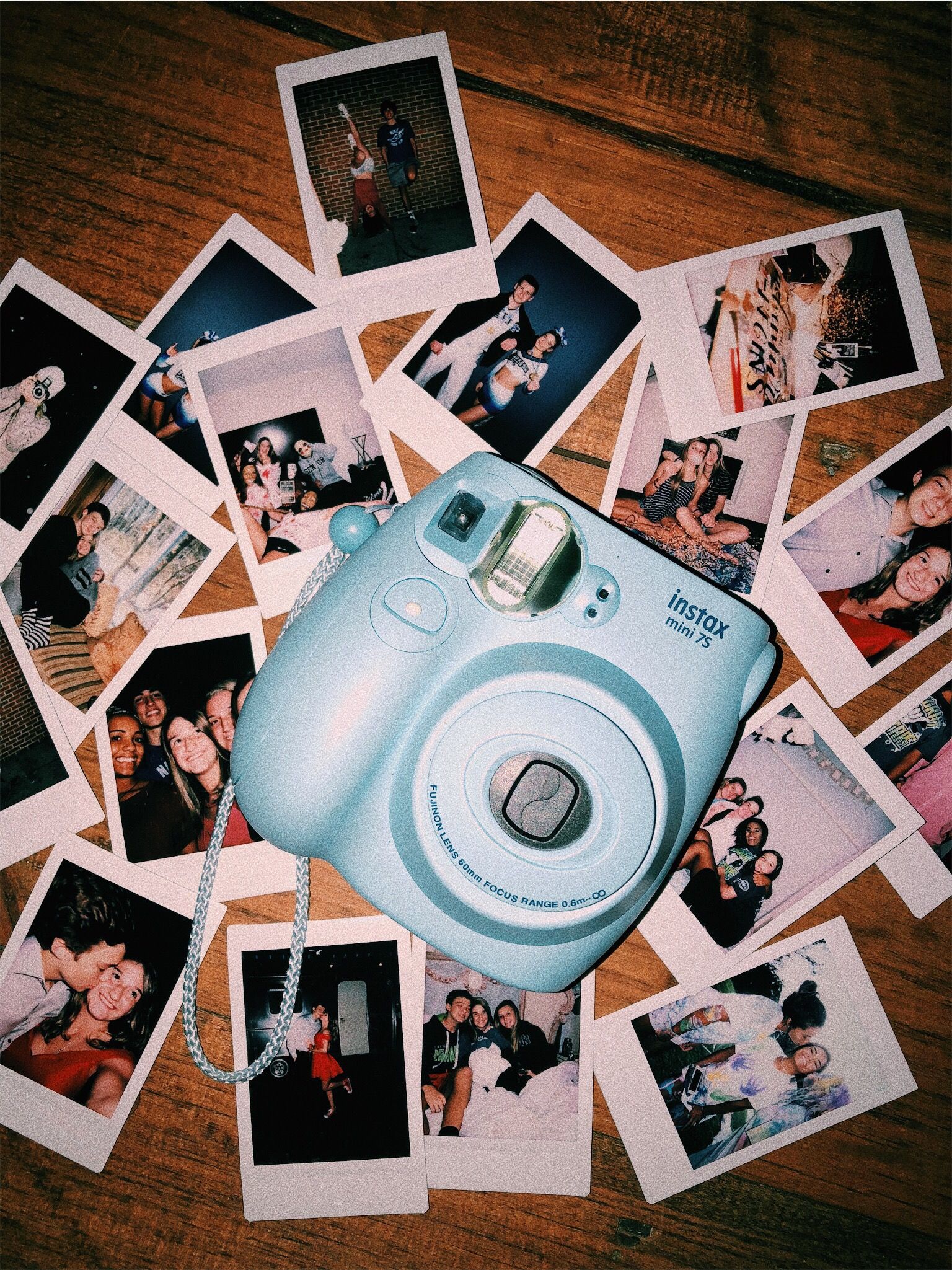 Polaroid Camera Wallpapers