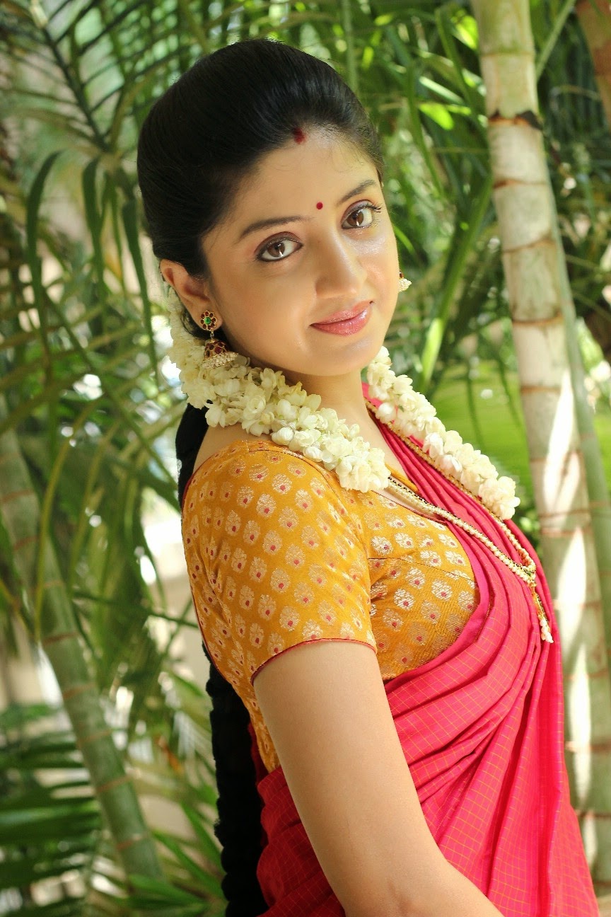 Poonam Kaur Wallpapers