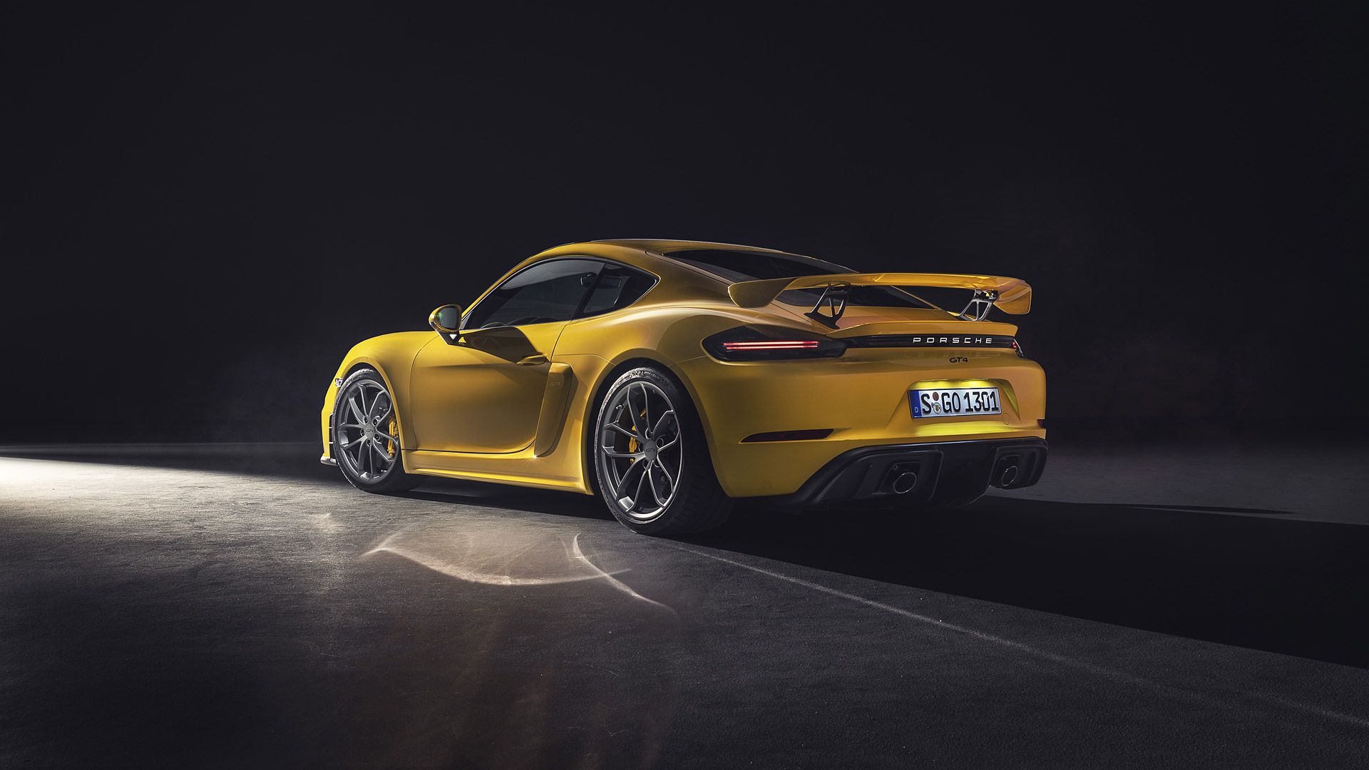 Porsche 718 Cayman Gt4 Clubsport Wallpapers