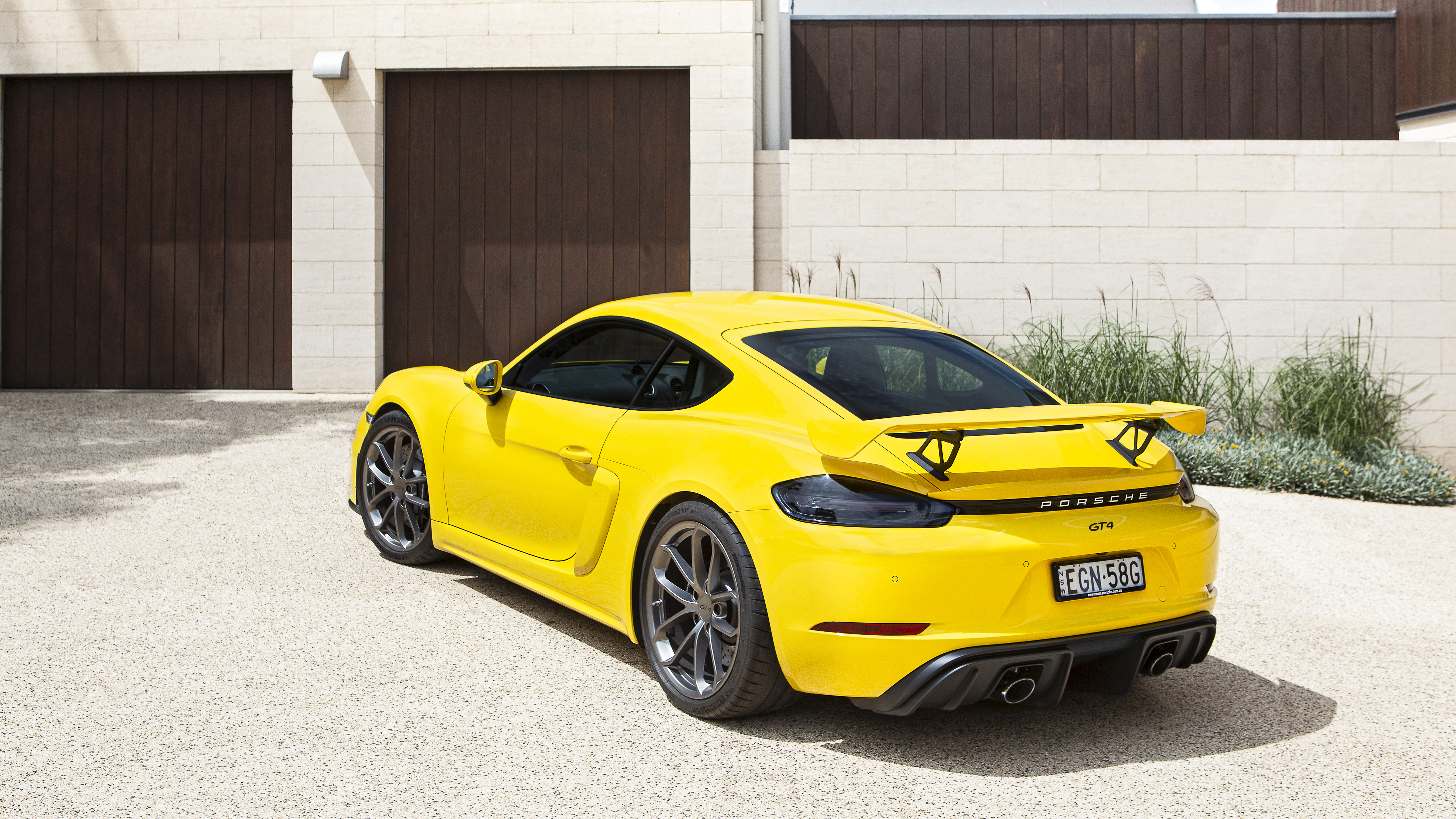 Porsche 718 Cayman Gt4 Wallpapers