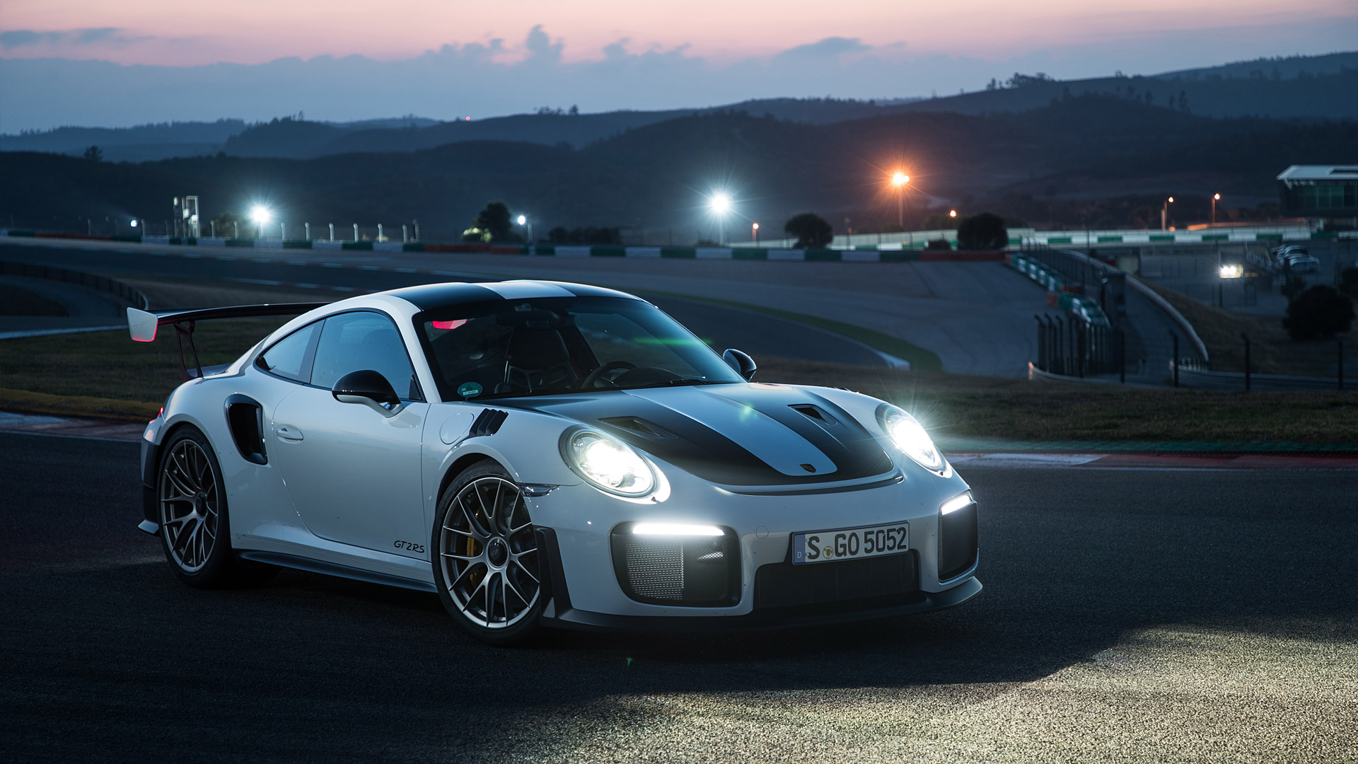 Porsche 911 Gt2 Rs 991 2017 Wallpapers