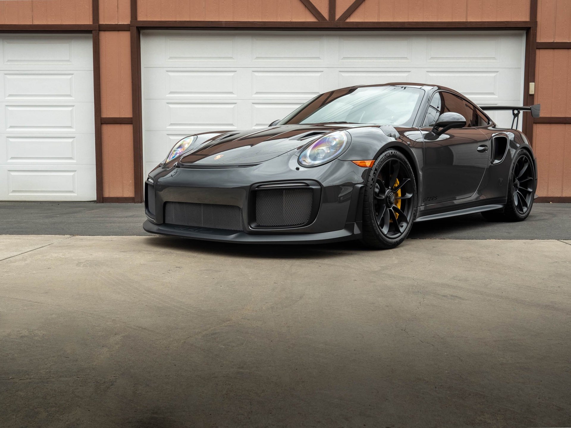 Porsche 911 Gt2 Rs 991 2017 Wallpapers