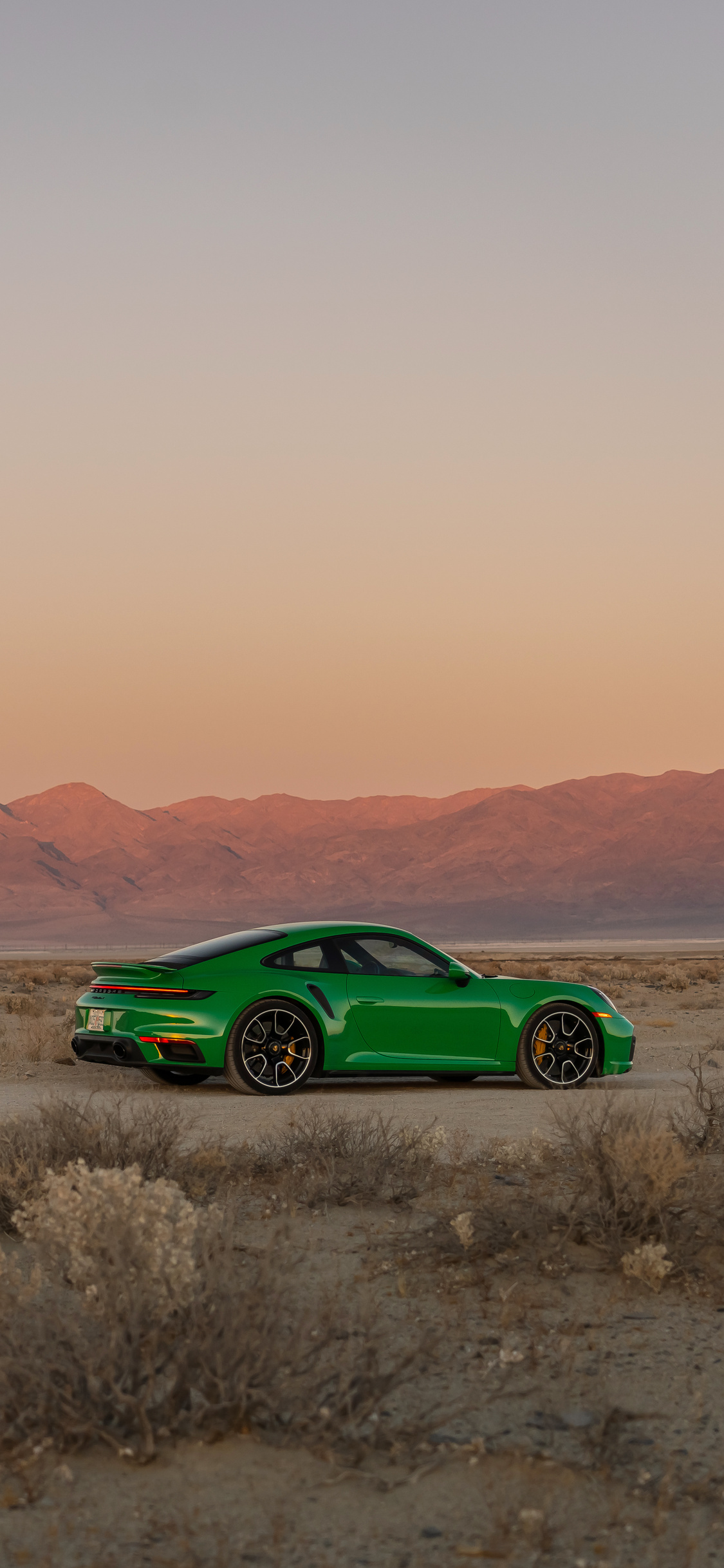 Porsche 911 Turbo S Iphone Wallpapers