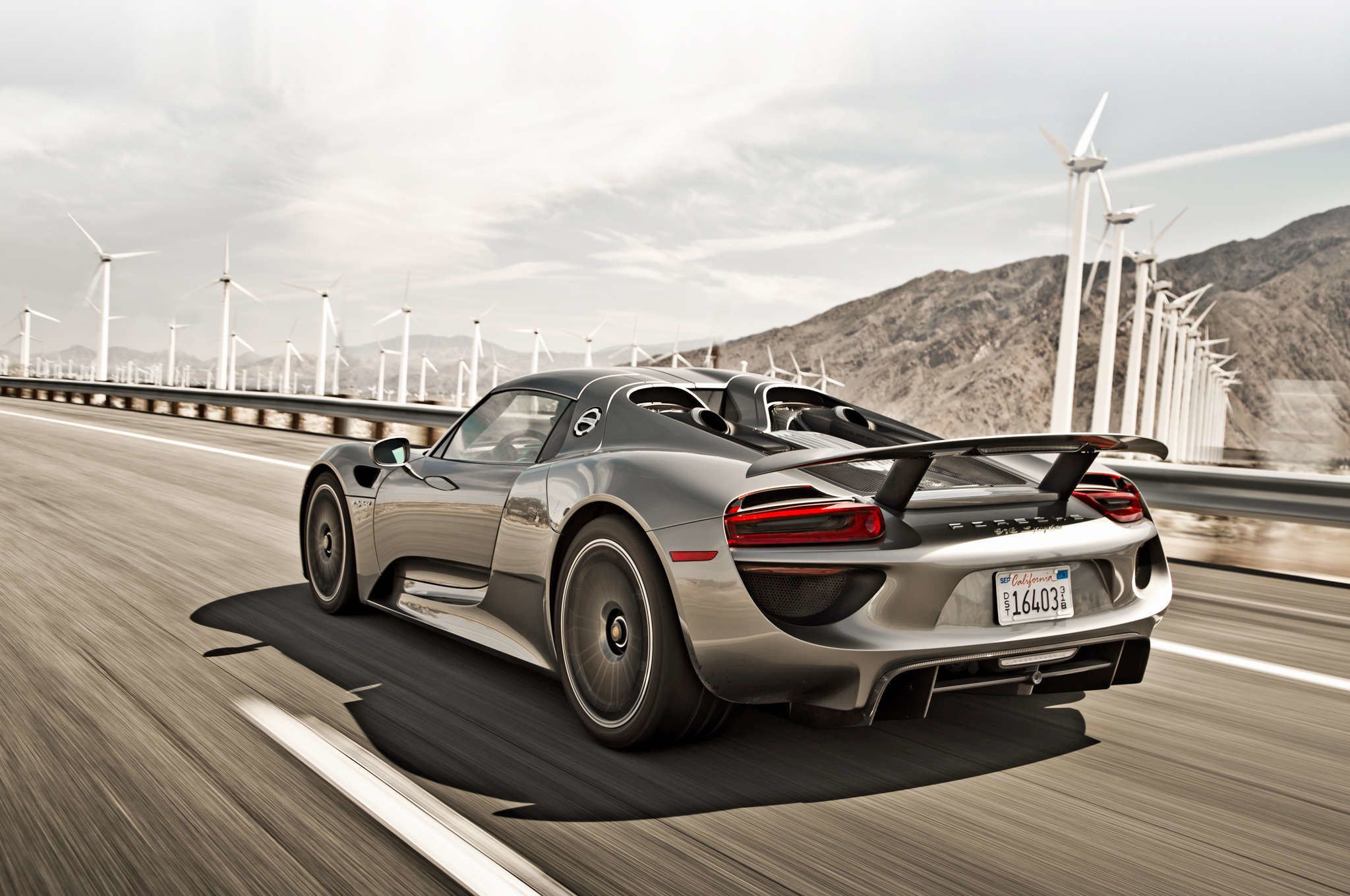 Porsche 918 Wallpapers