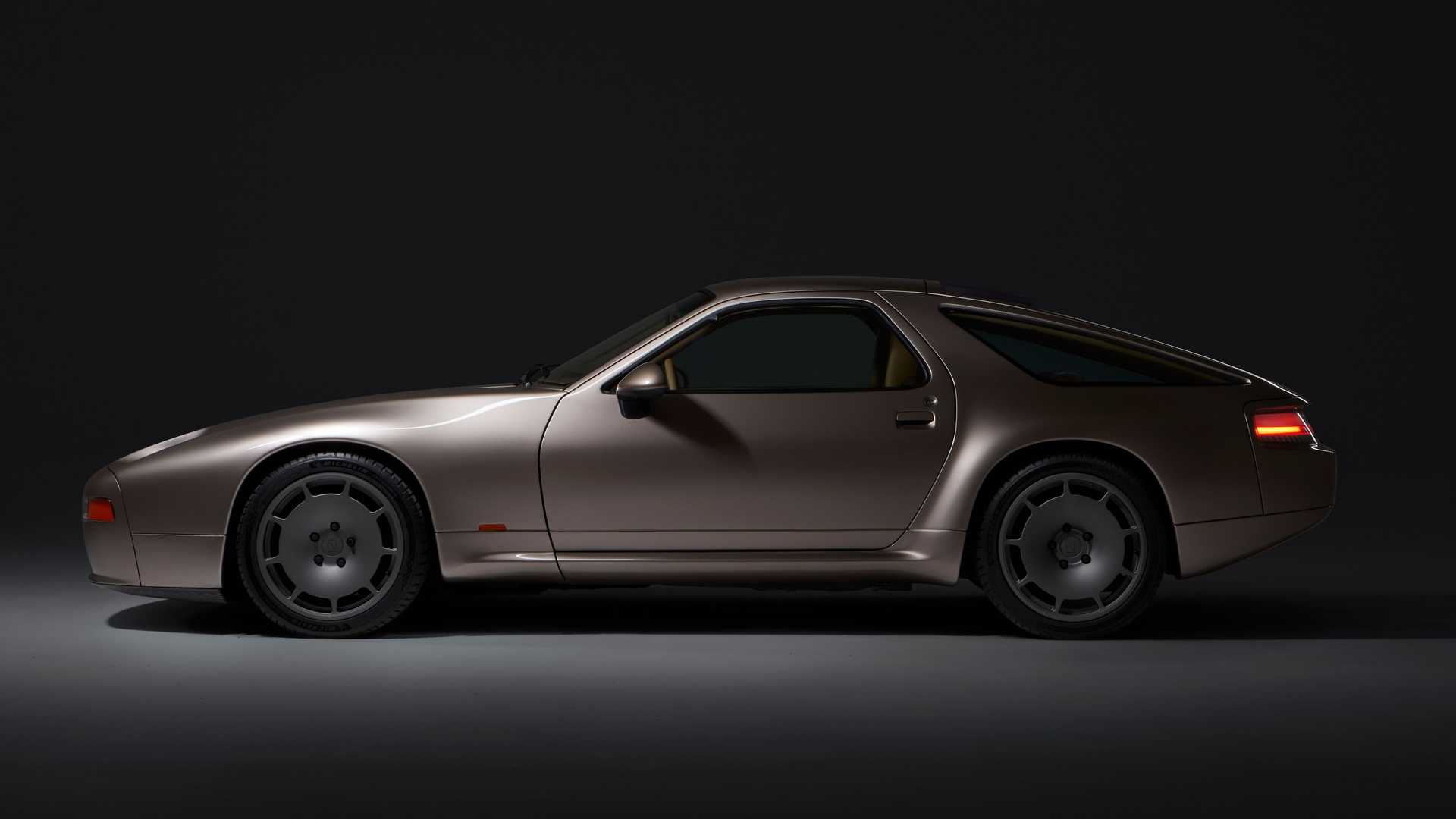 Porsche 928 S4 Wallpapers