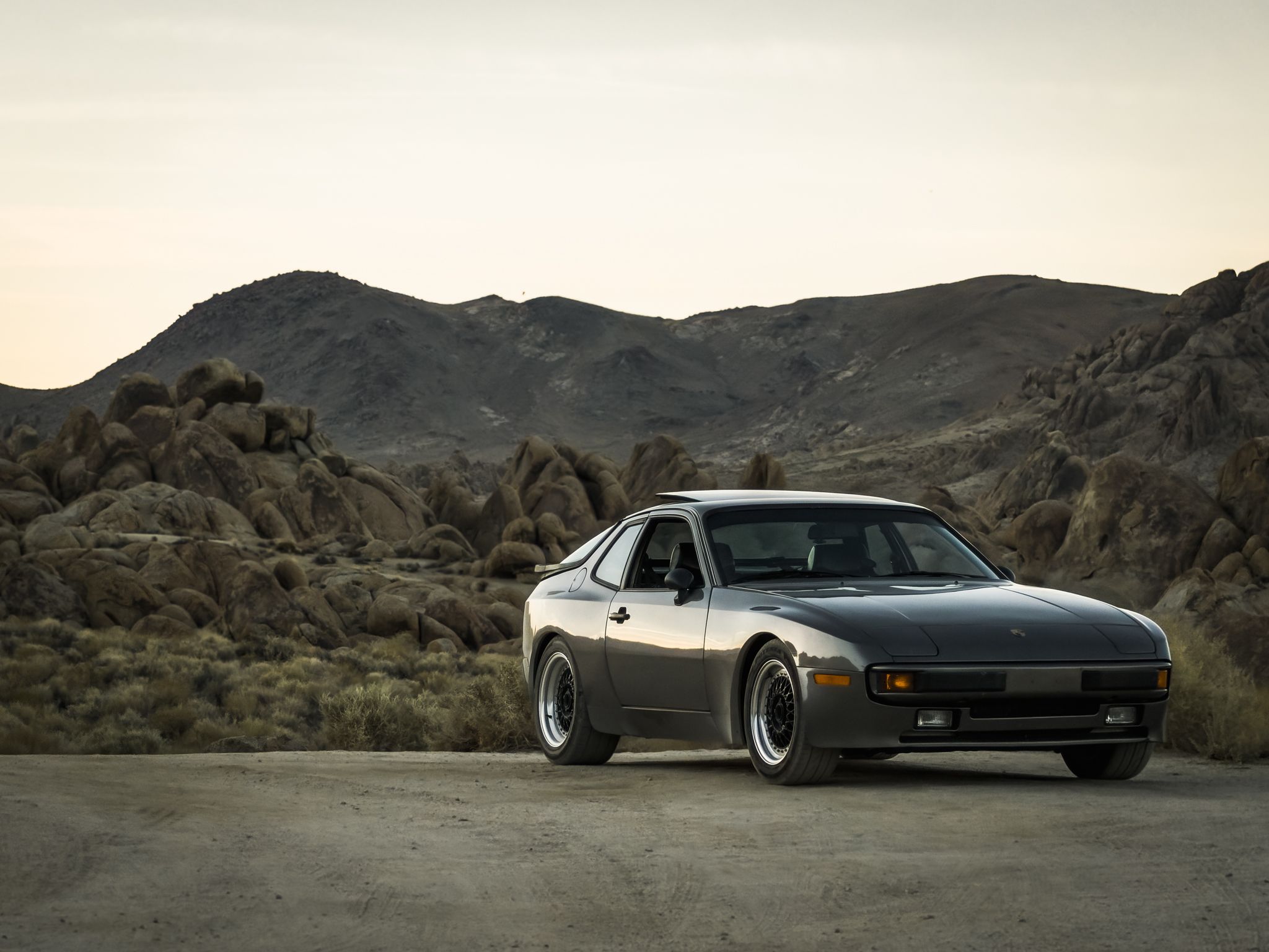 Porsche 944 Turbo Wallpapers